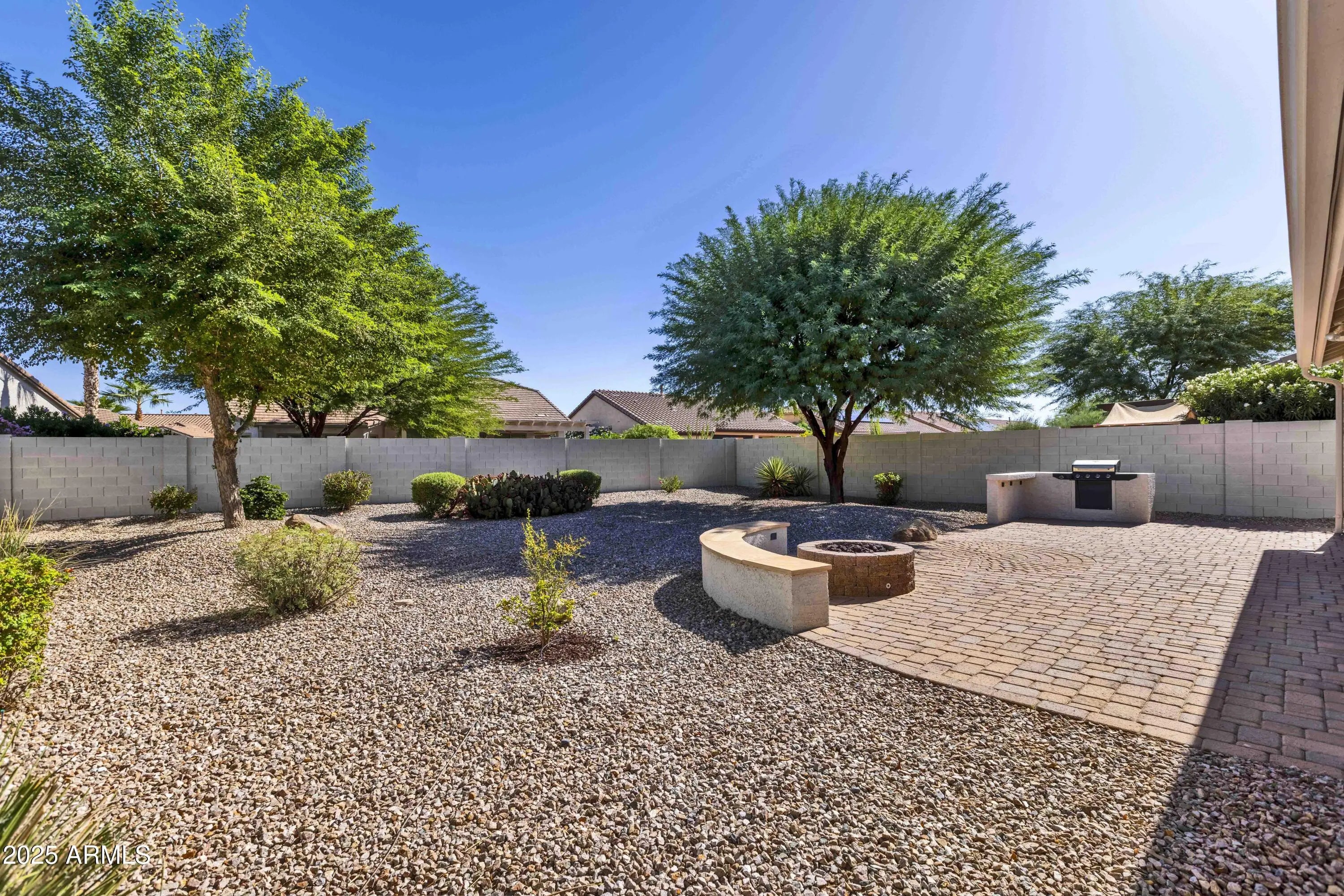 Photo of Listing #6932744