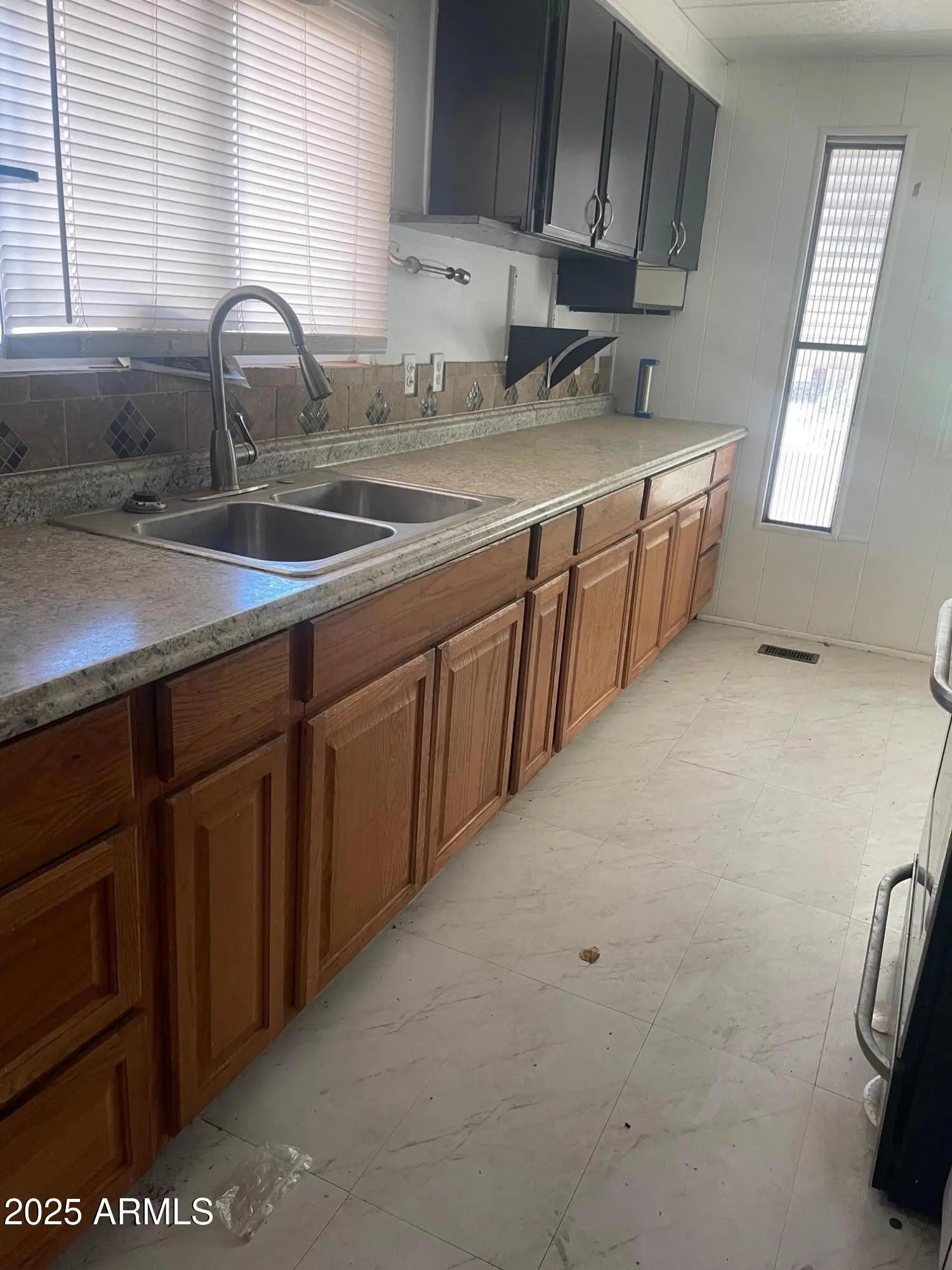 Photo of Listing #6932734