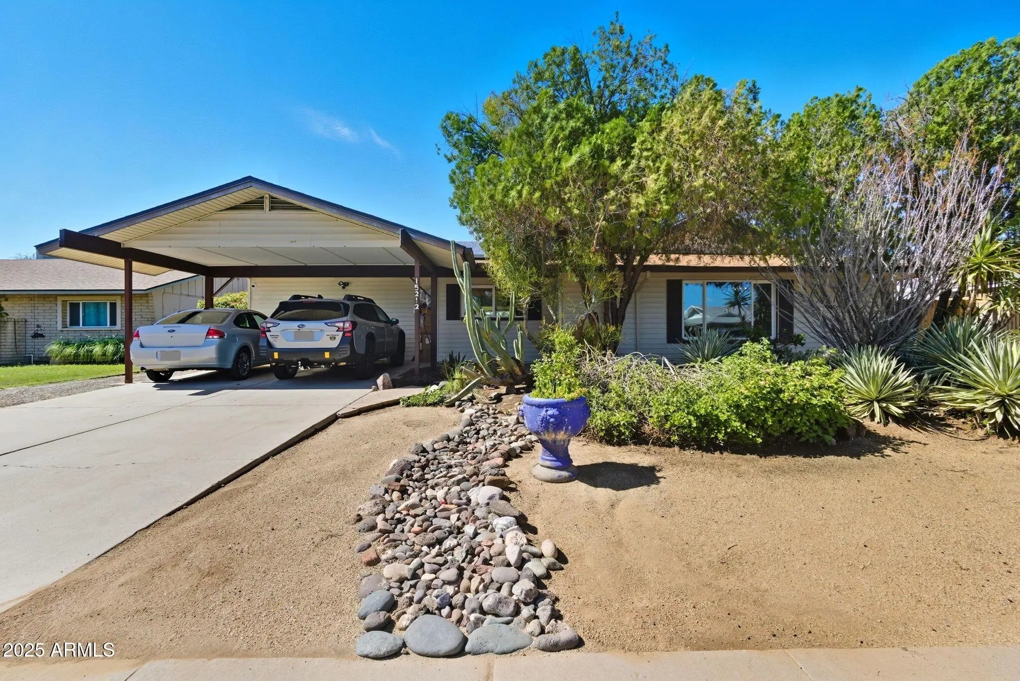 Photo of Listing #6935542