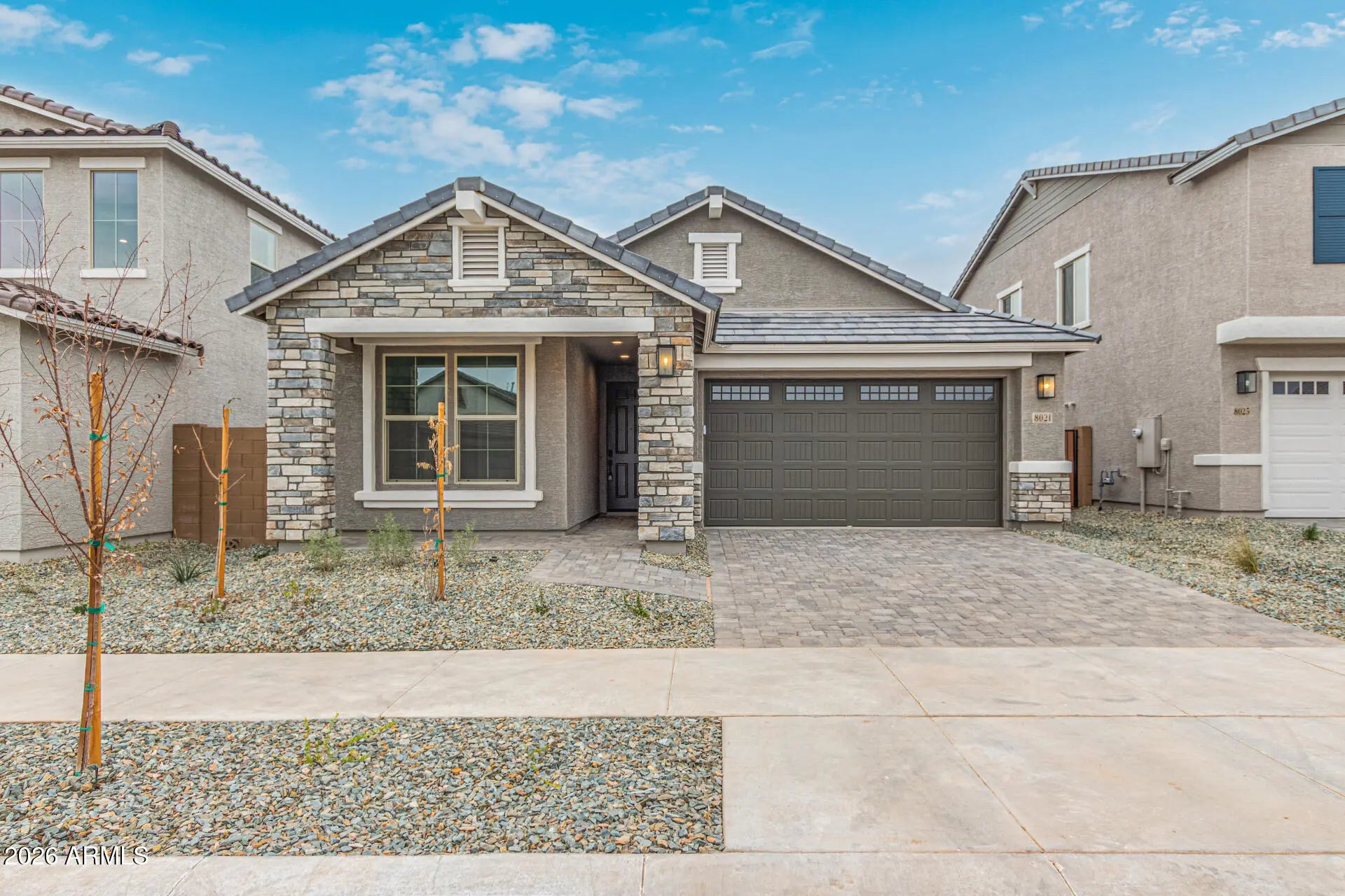 Photo of Listing #6932948