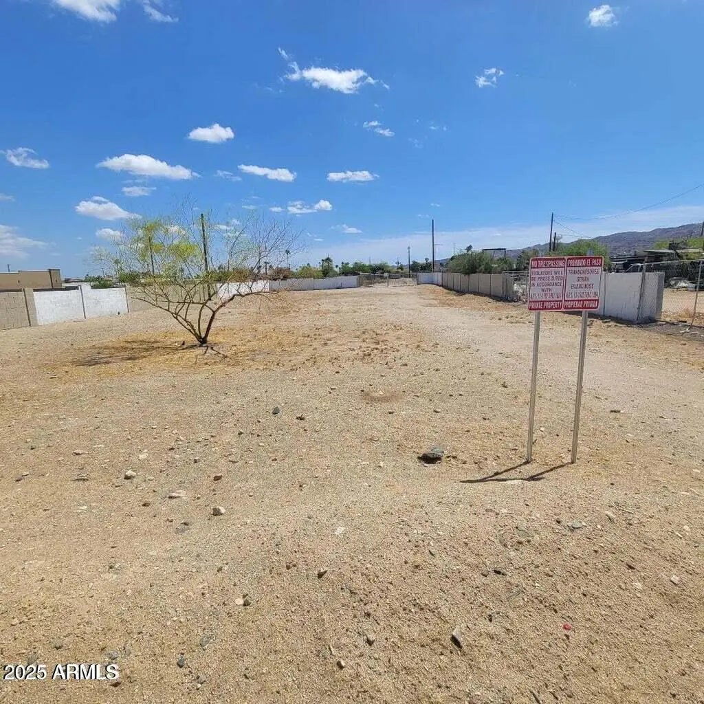 Photo of Listing #6932957