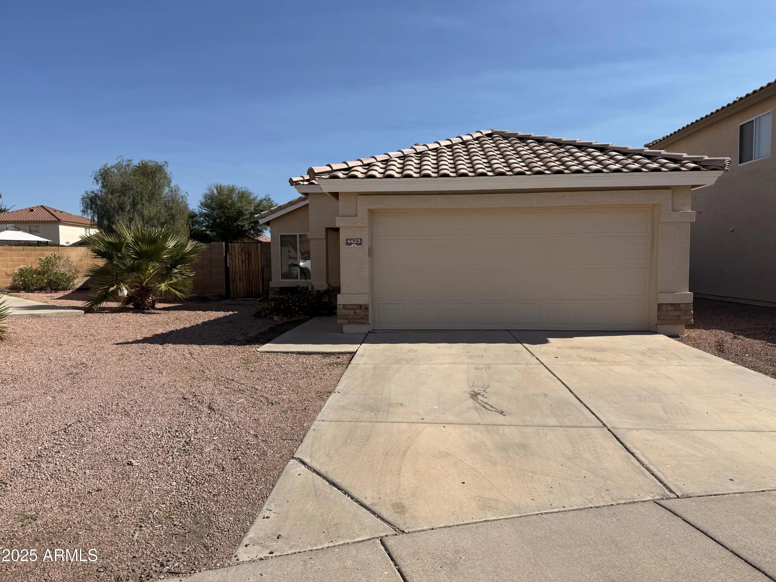 Photo of Listing #6938819