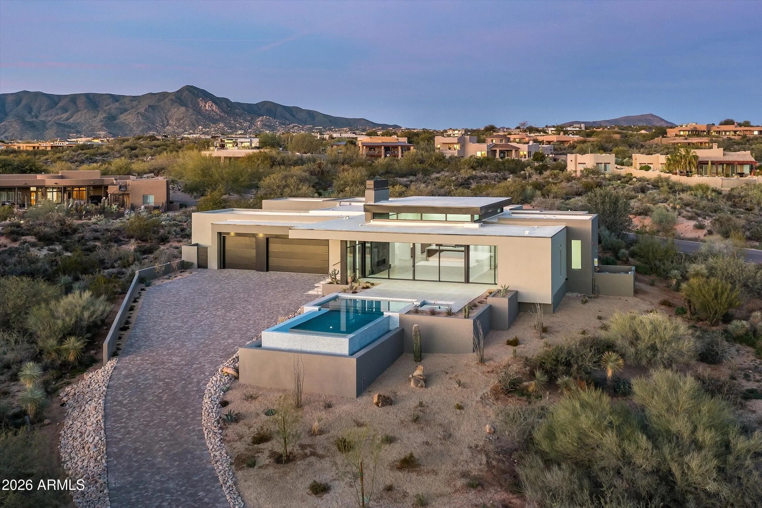 Photo of Listing #6944211