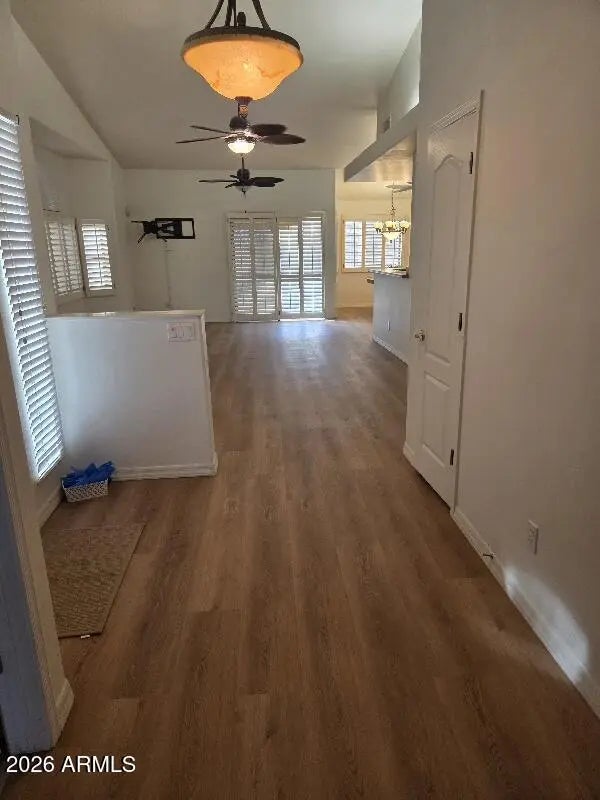 Photo of Listing #6933055