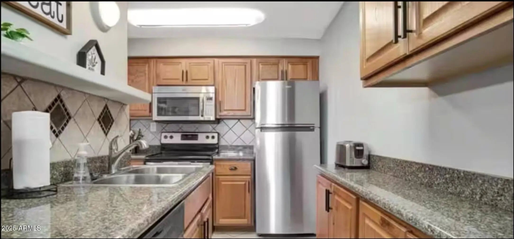 Photo of Listing #6933322