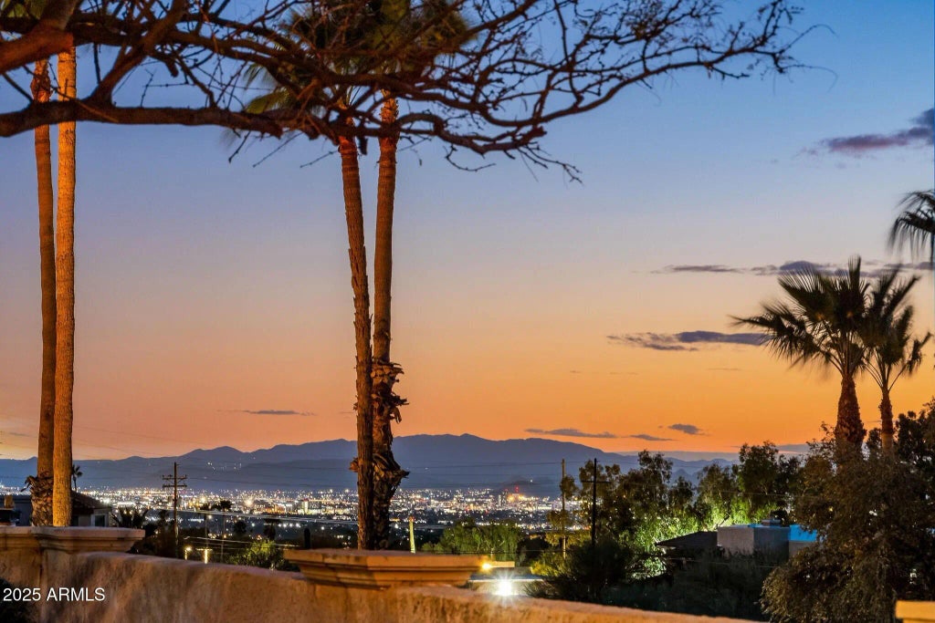 6547 N Turnberry Drive, Tucson