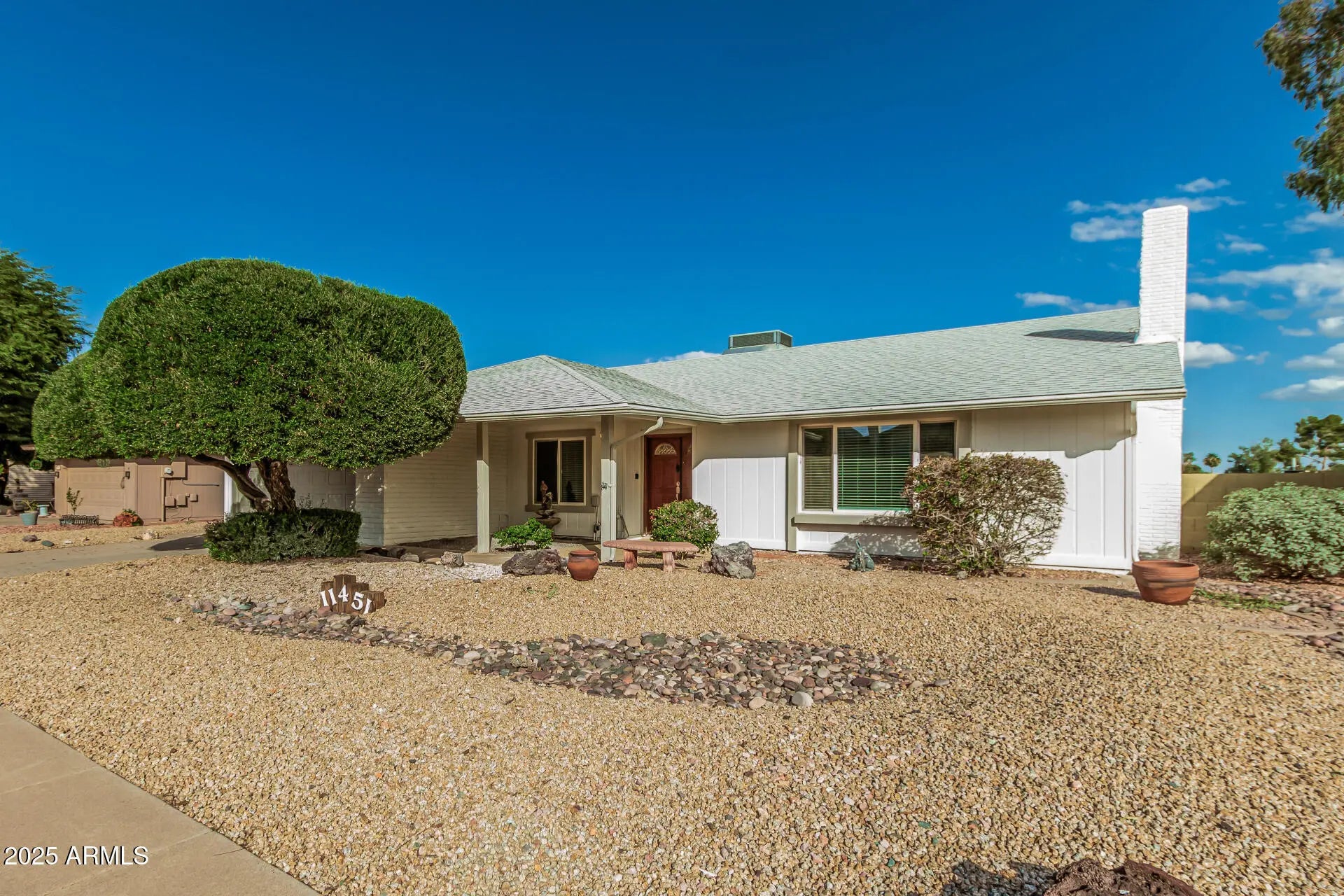 Photo of Listing #6934366