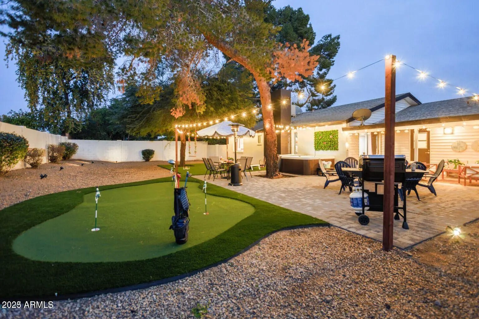 Photo of Listing #6933201