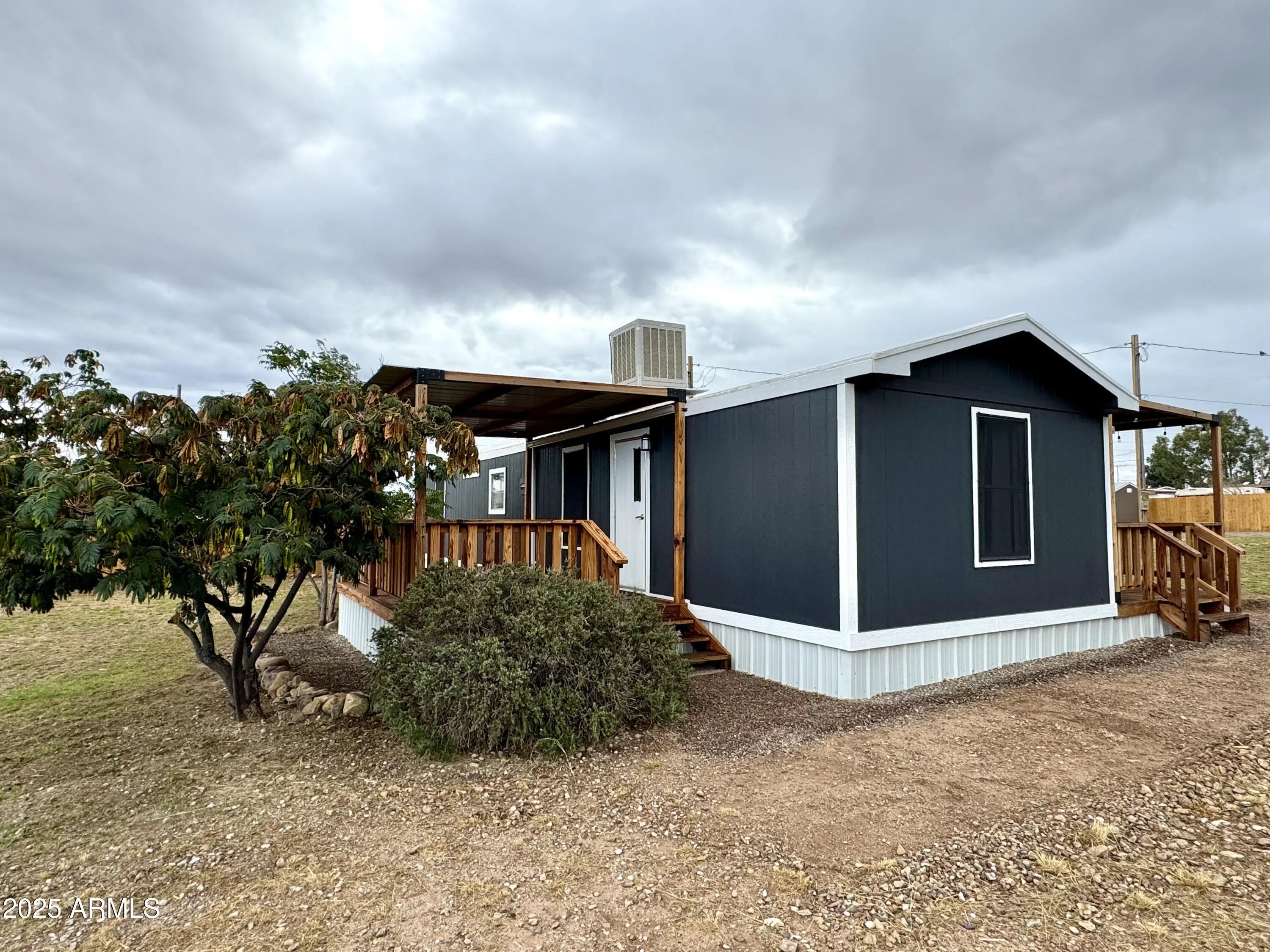 Photo of Listing #6935751