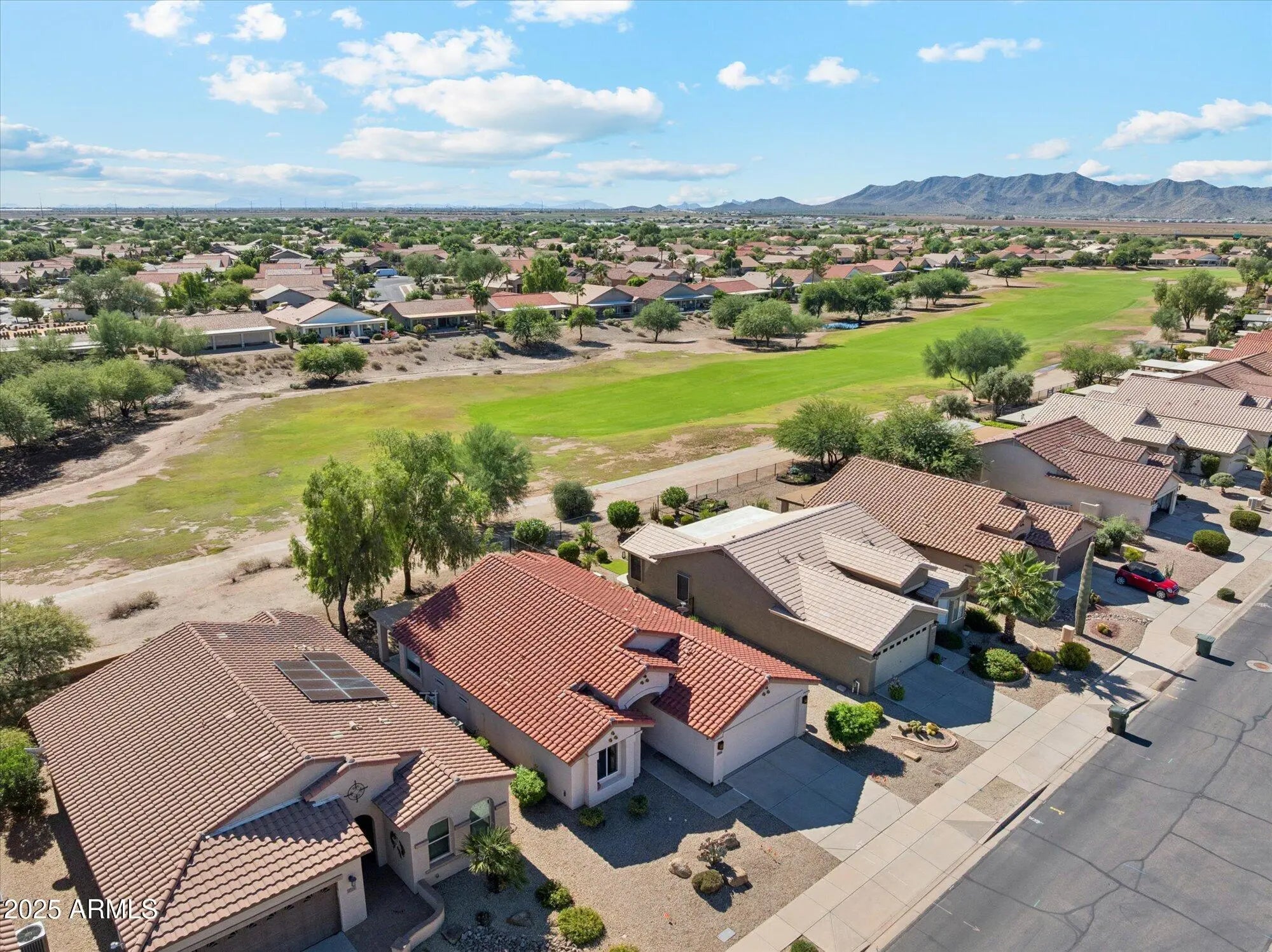 Photo of Listing #6934844