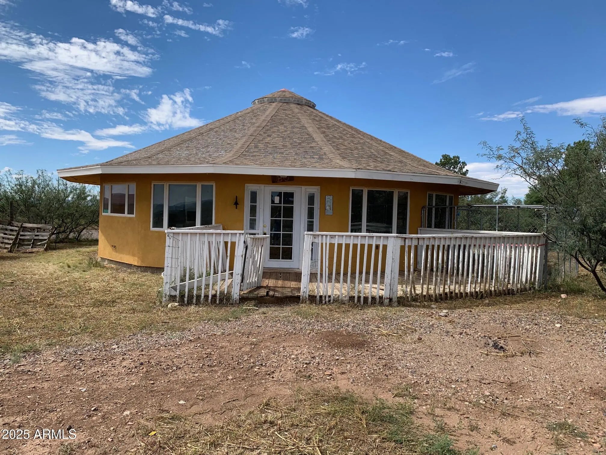 Photo of Listing #6933291