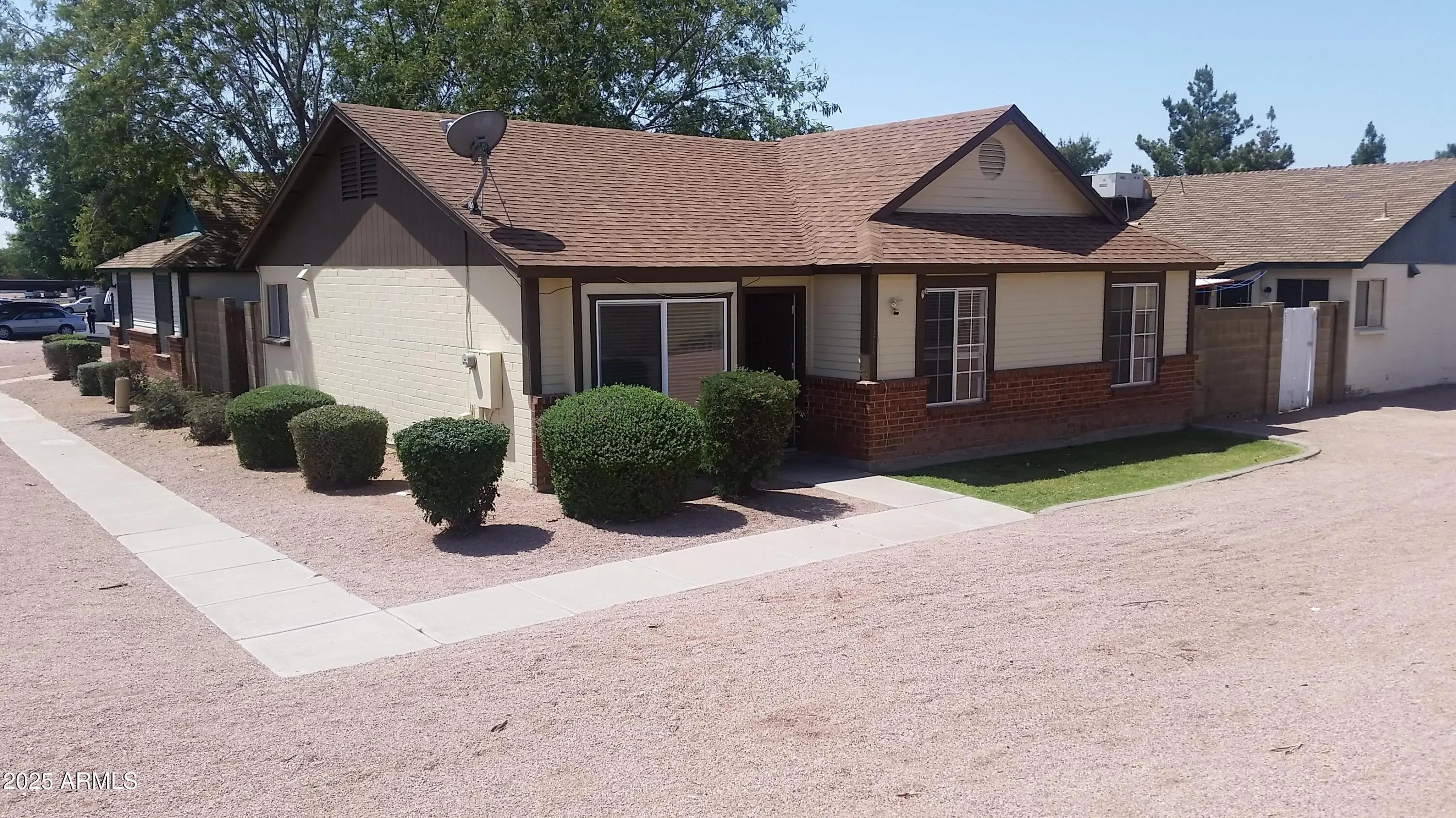 Photo of Listing #6933381