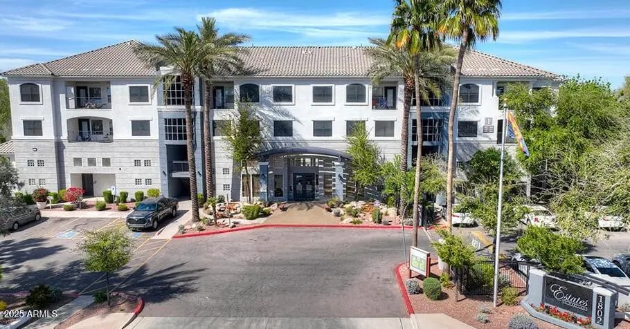 Photo of Listing #6935268