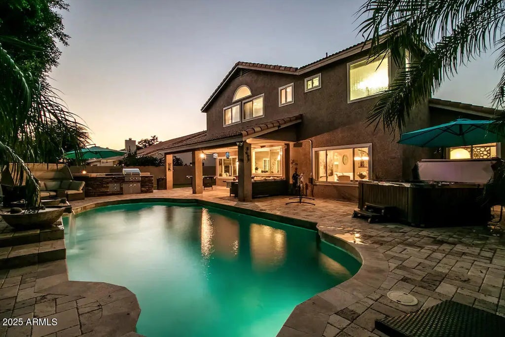 5927 E Grandview Road, Scottsdale