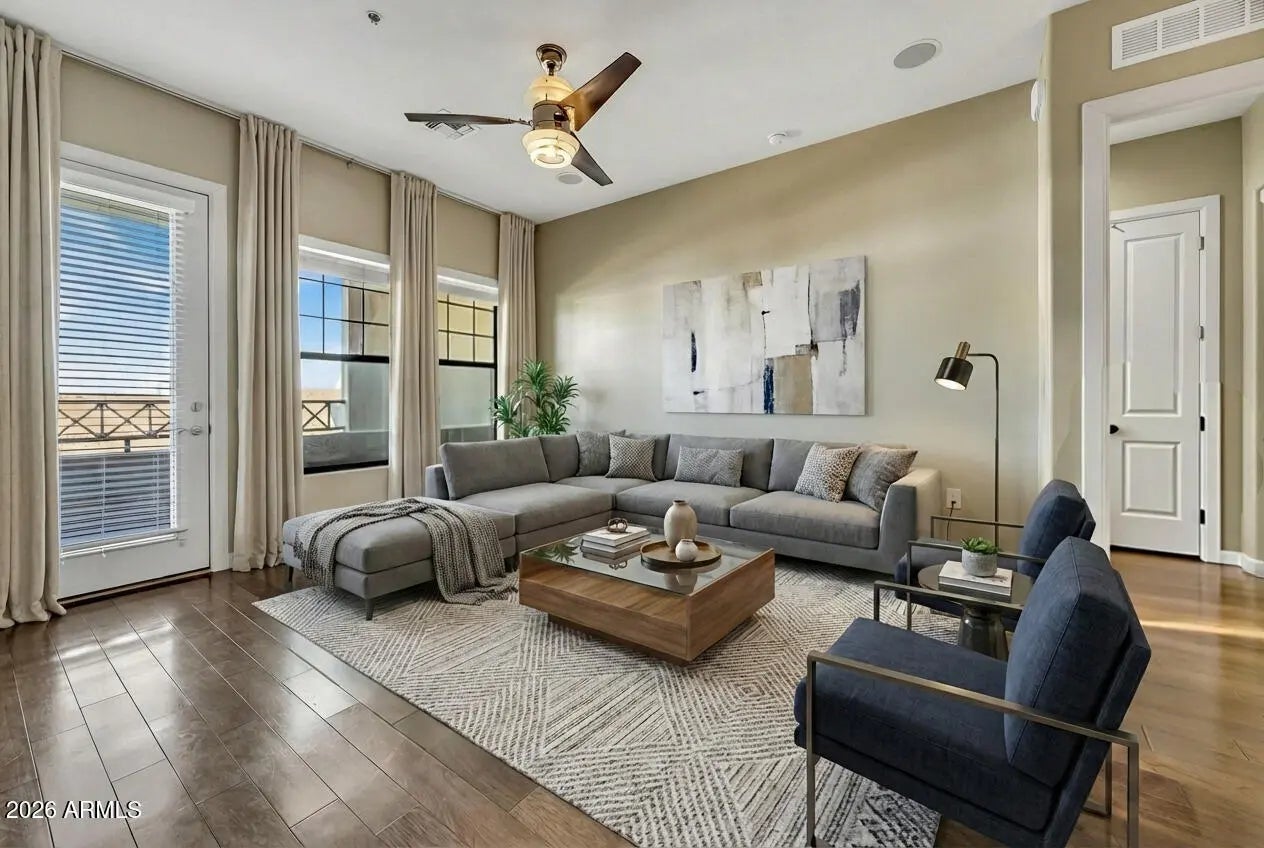 Photo of Listing #6937405