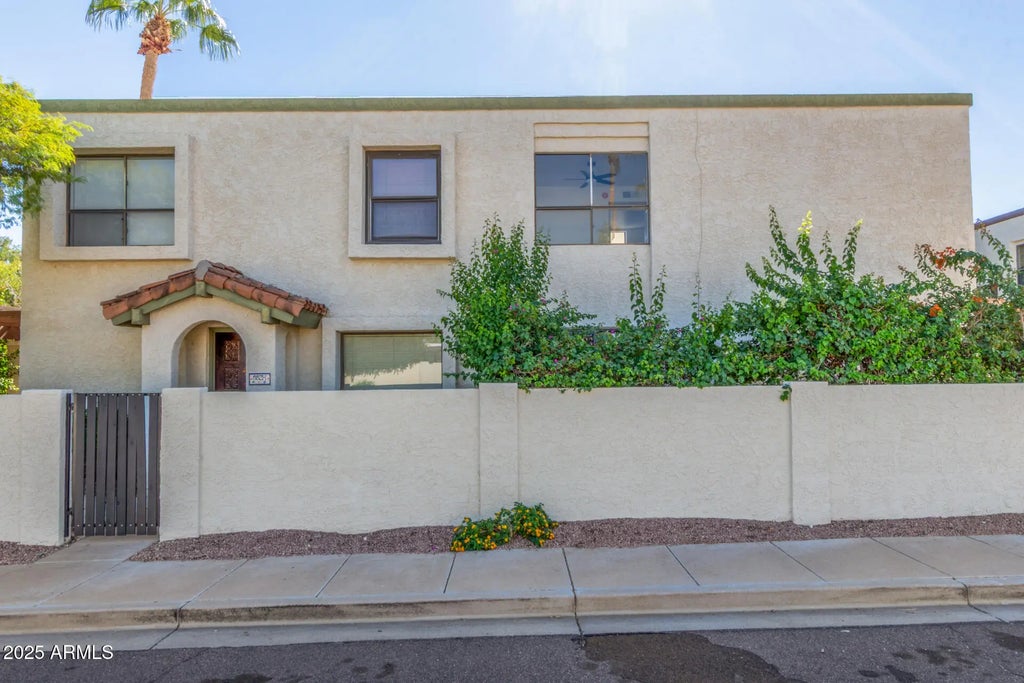 8821 S 48th Street (unit 2), Phoenix