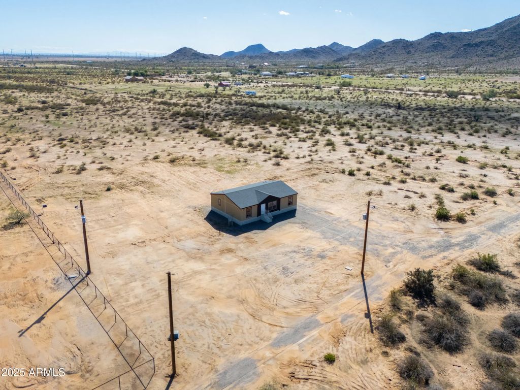 11091 N Garduno Road, Maricopa