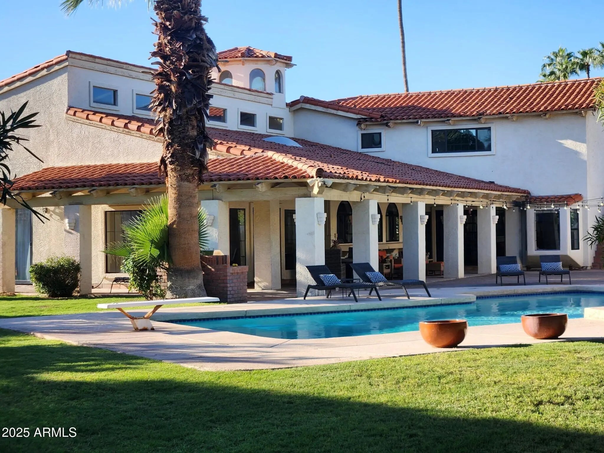 Photo of Listing #6935577