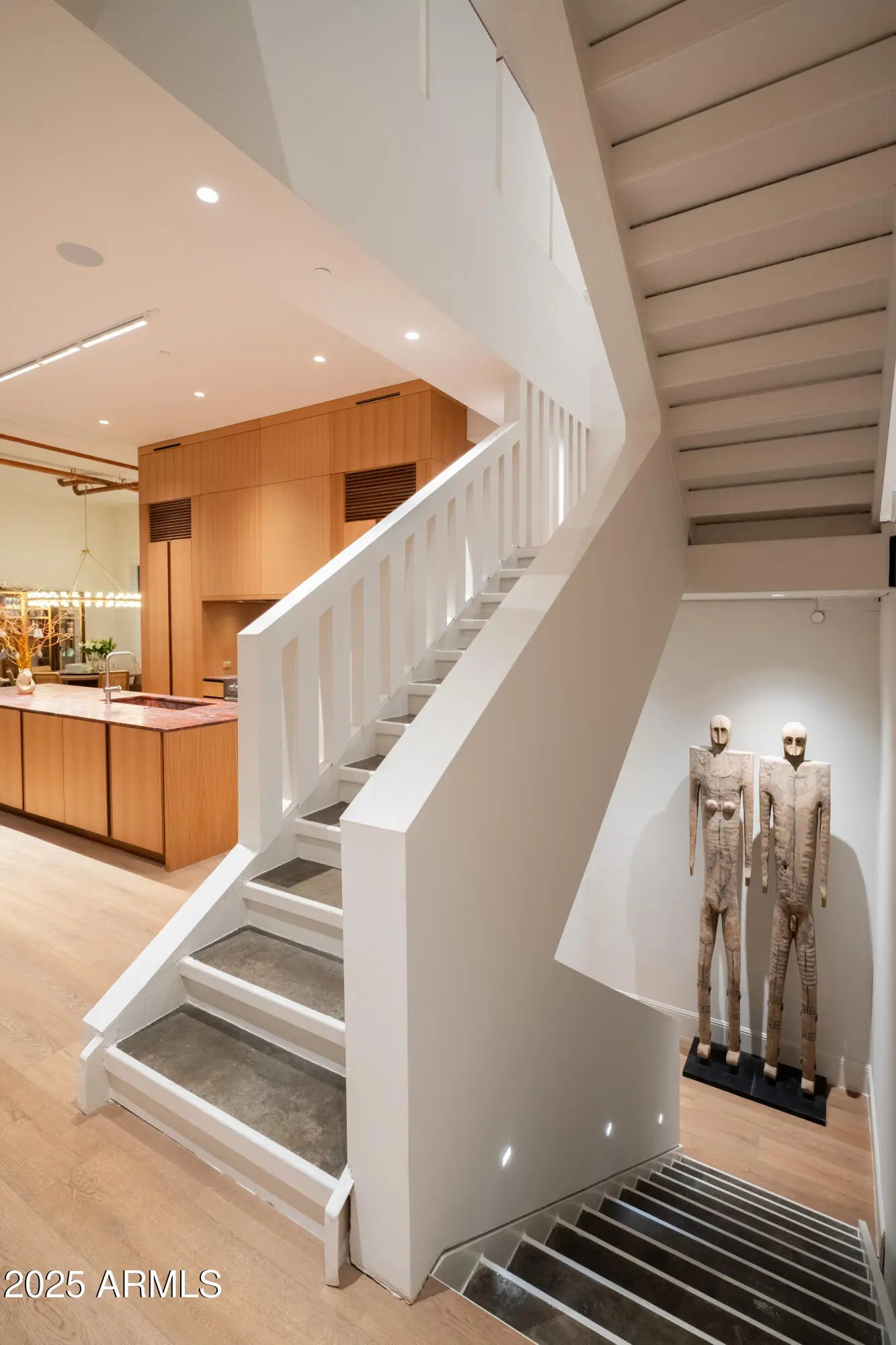 Photo of Listing #6933515