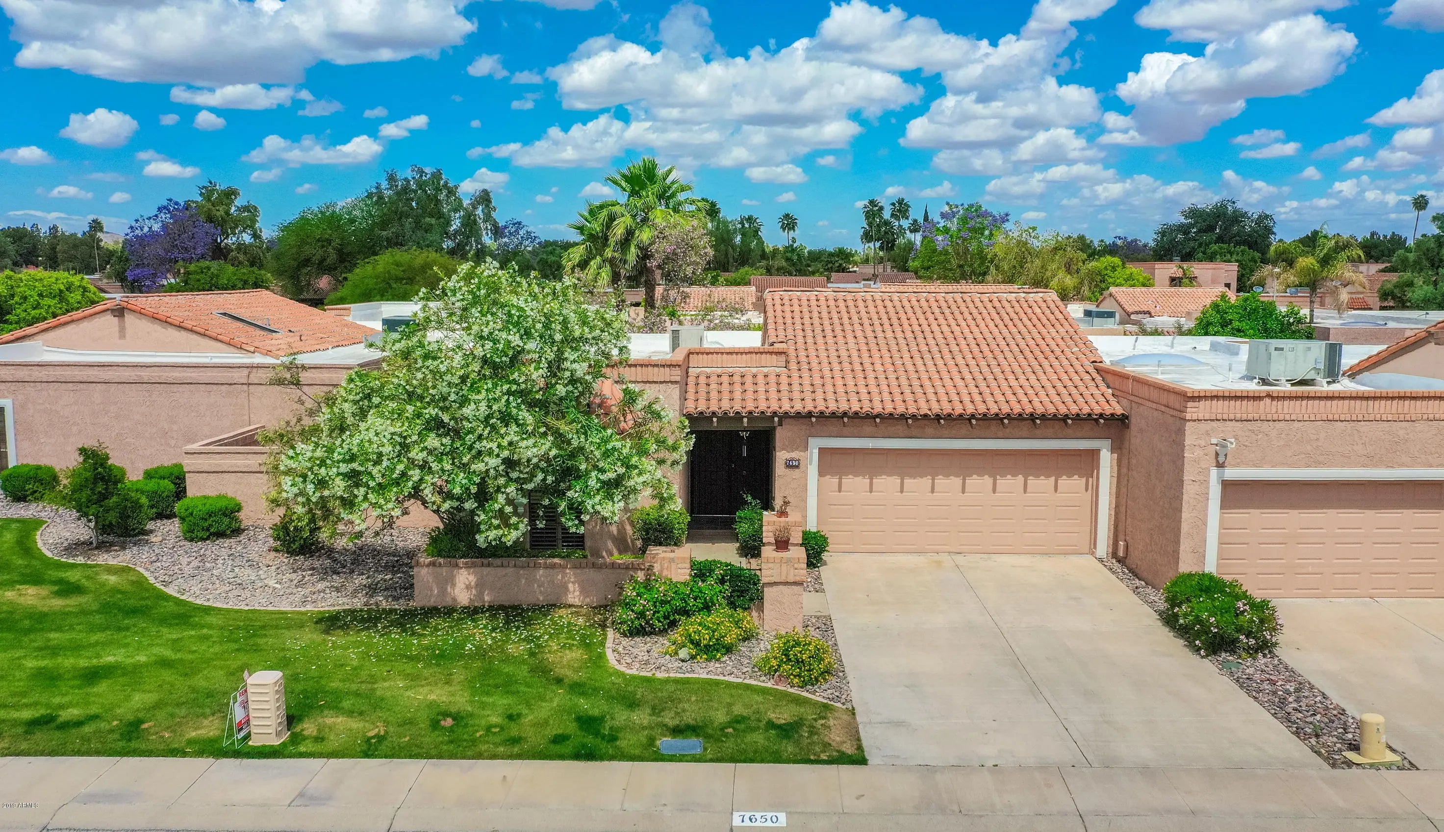 Photo of Listing #6933481