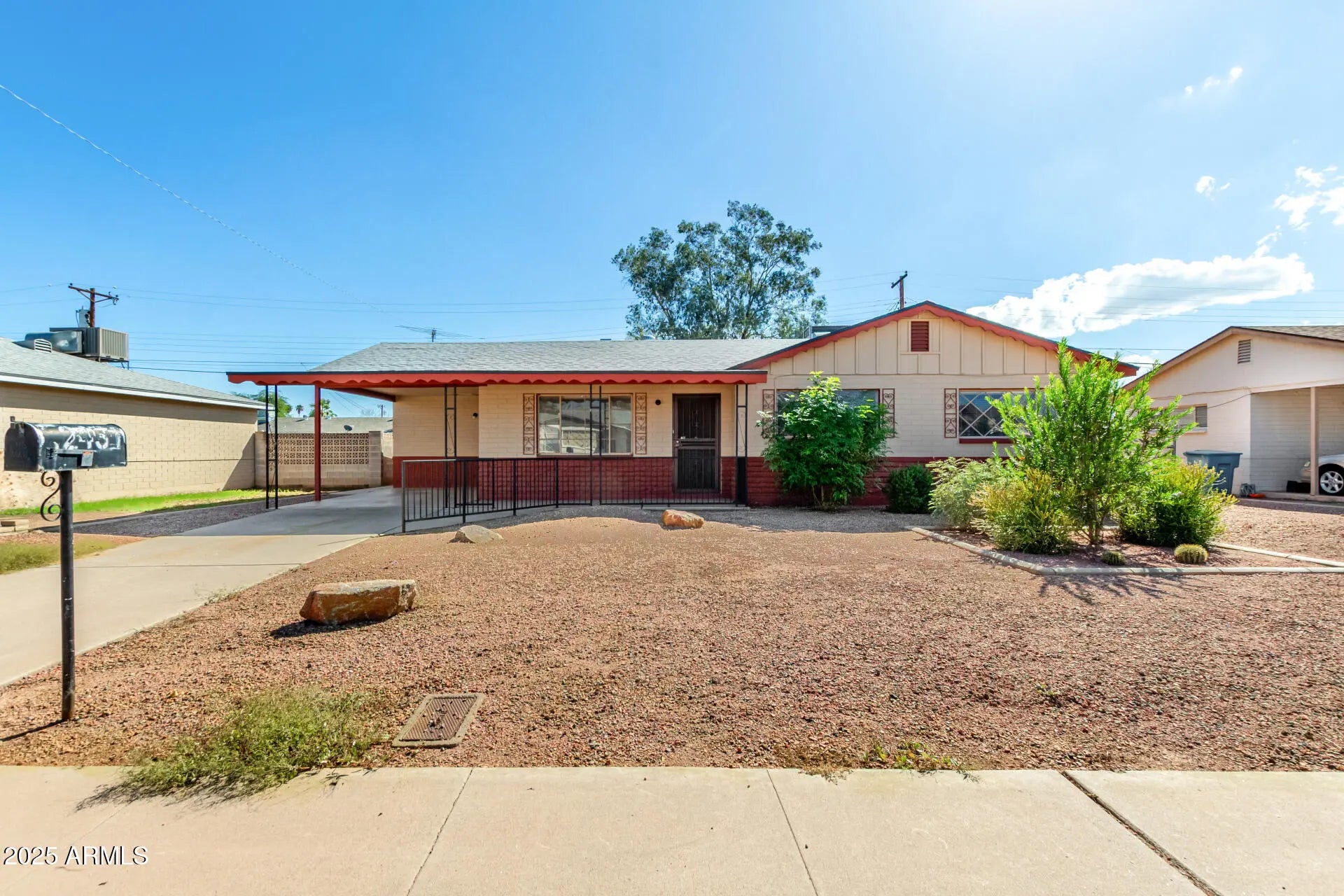 Photo of Listing #6934811