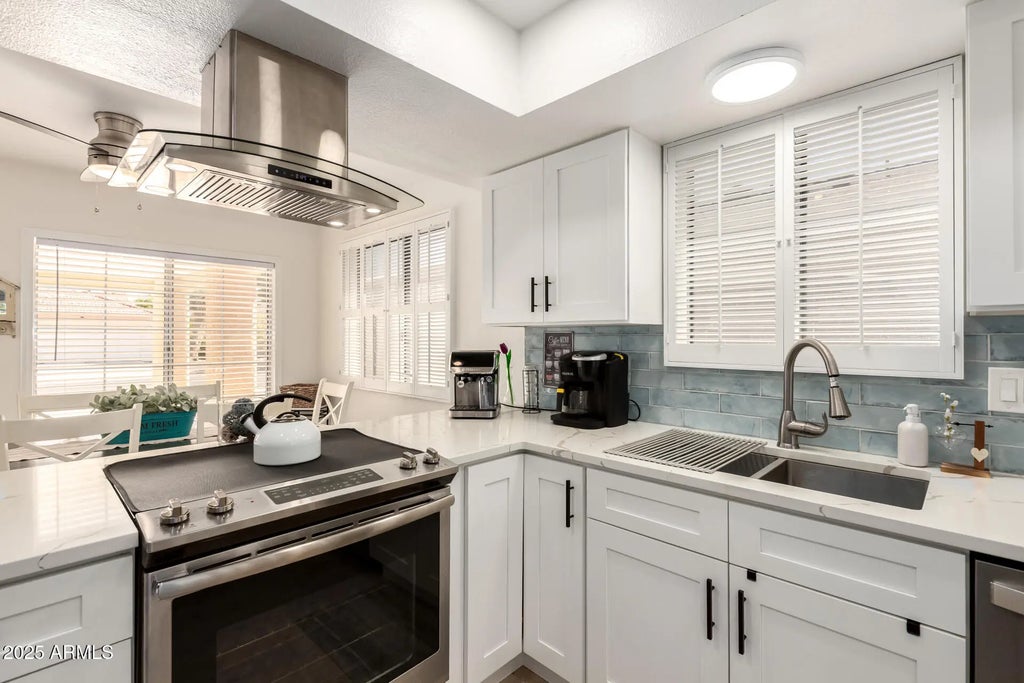 26414 S Lakemont Drive, Sun Lakes