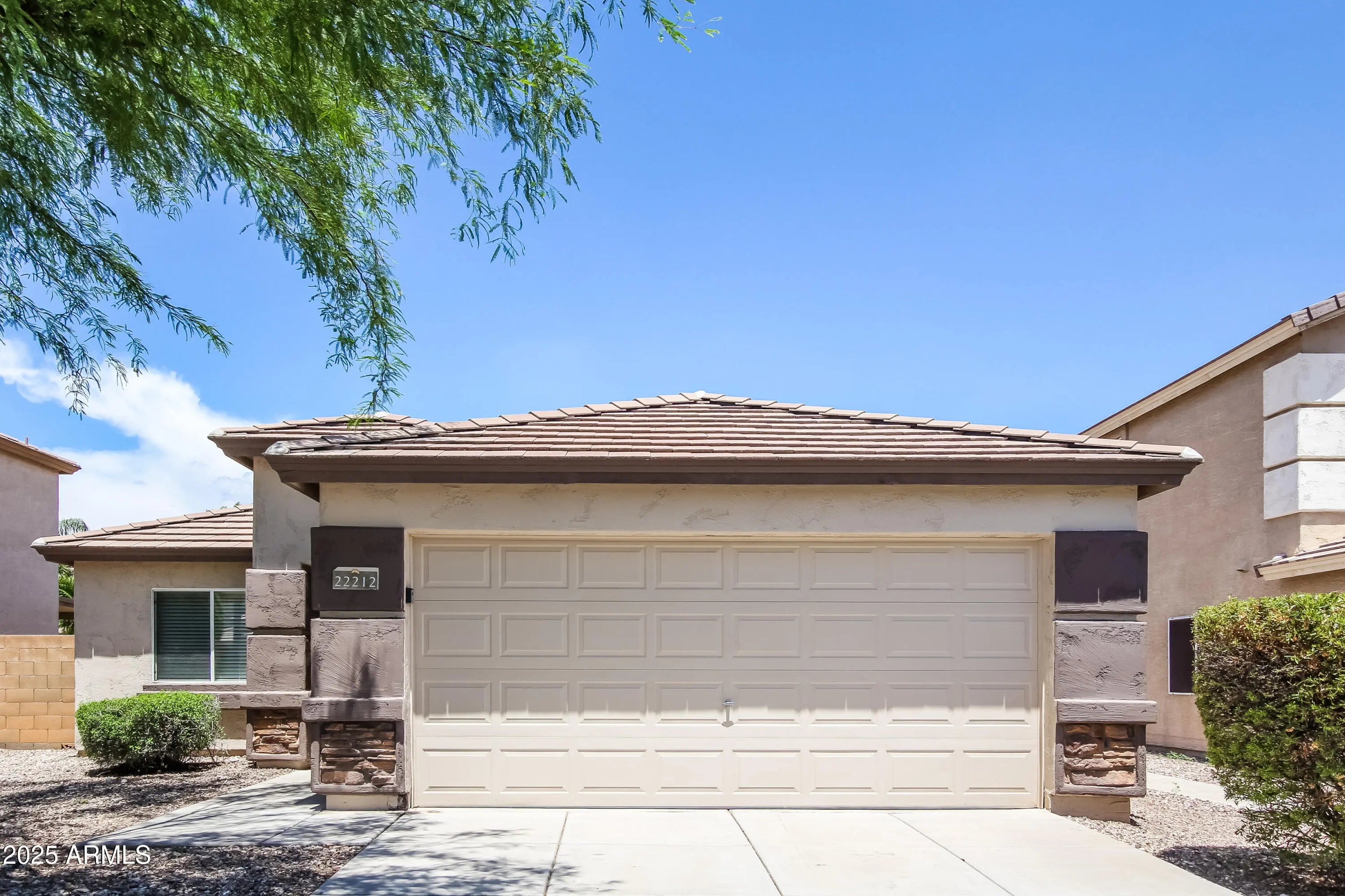 Photo of Listing #6933584