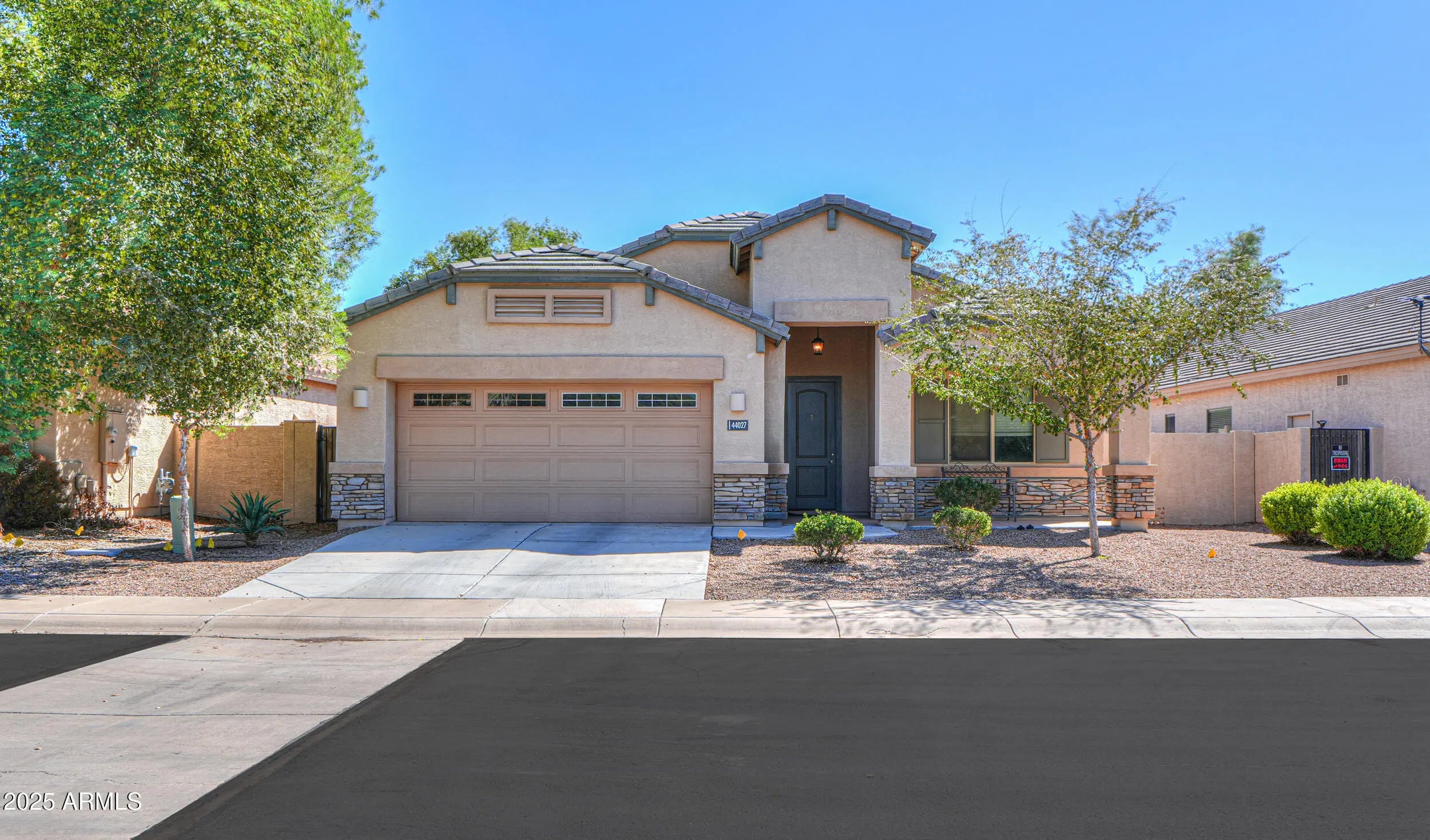 Photo of Listing #6933688