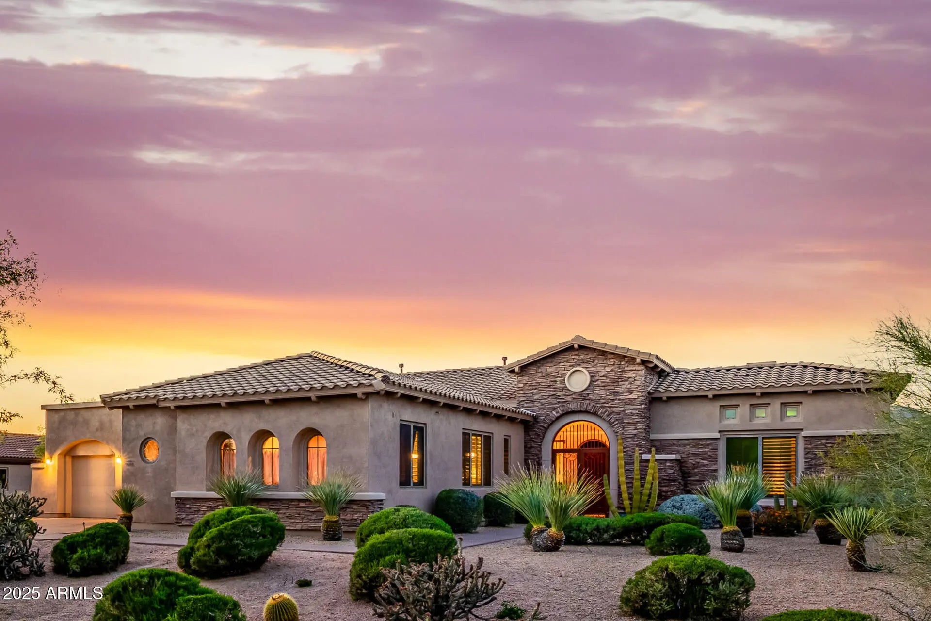 Photo of Listing #6935825