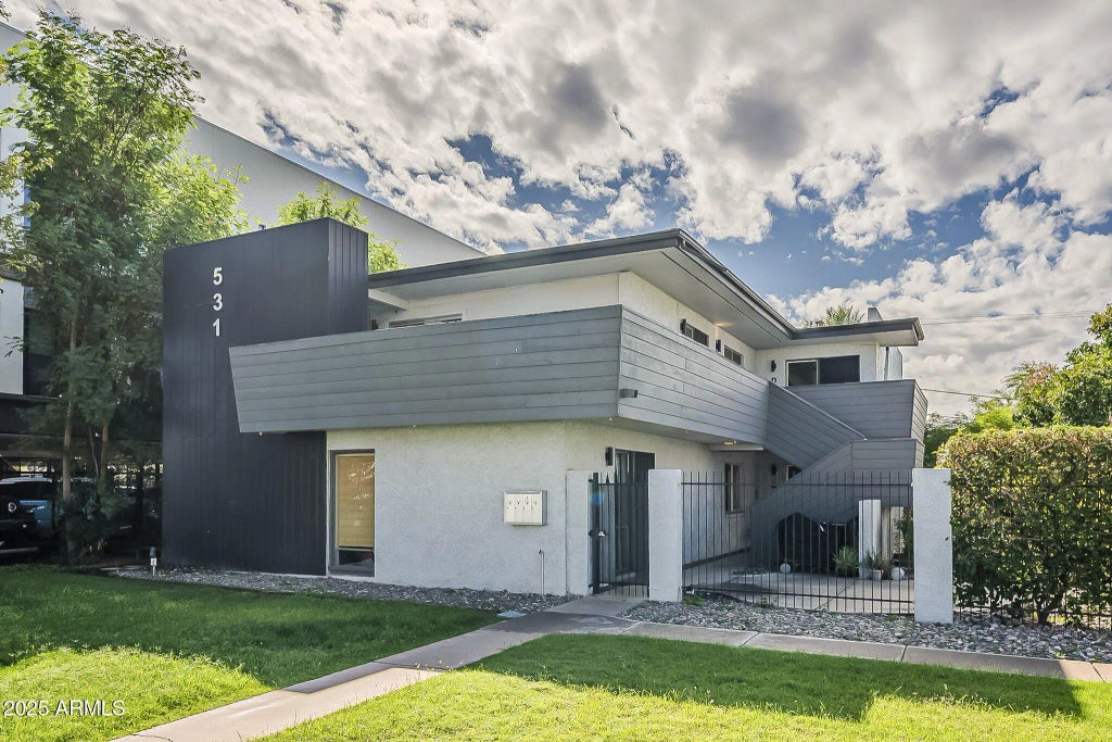 531 E Roanoke Avenue (unit D), Phoenix