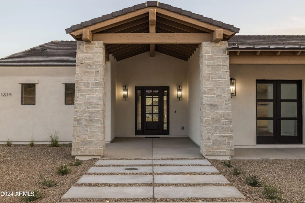 1319 W Magma Road, San Tan Valley