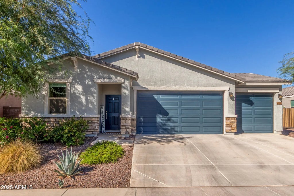 4002 E Sidesaddle Road, San Tan Valley