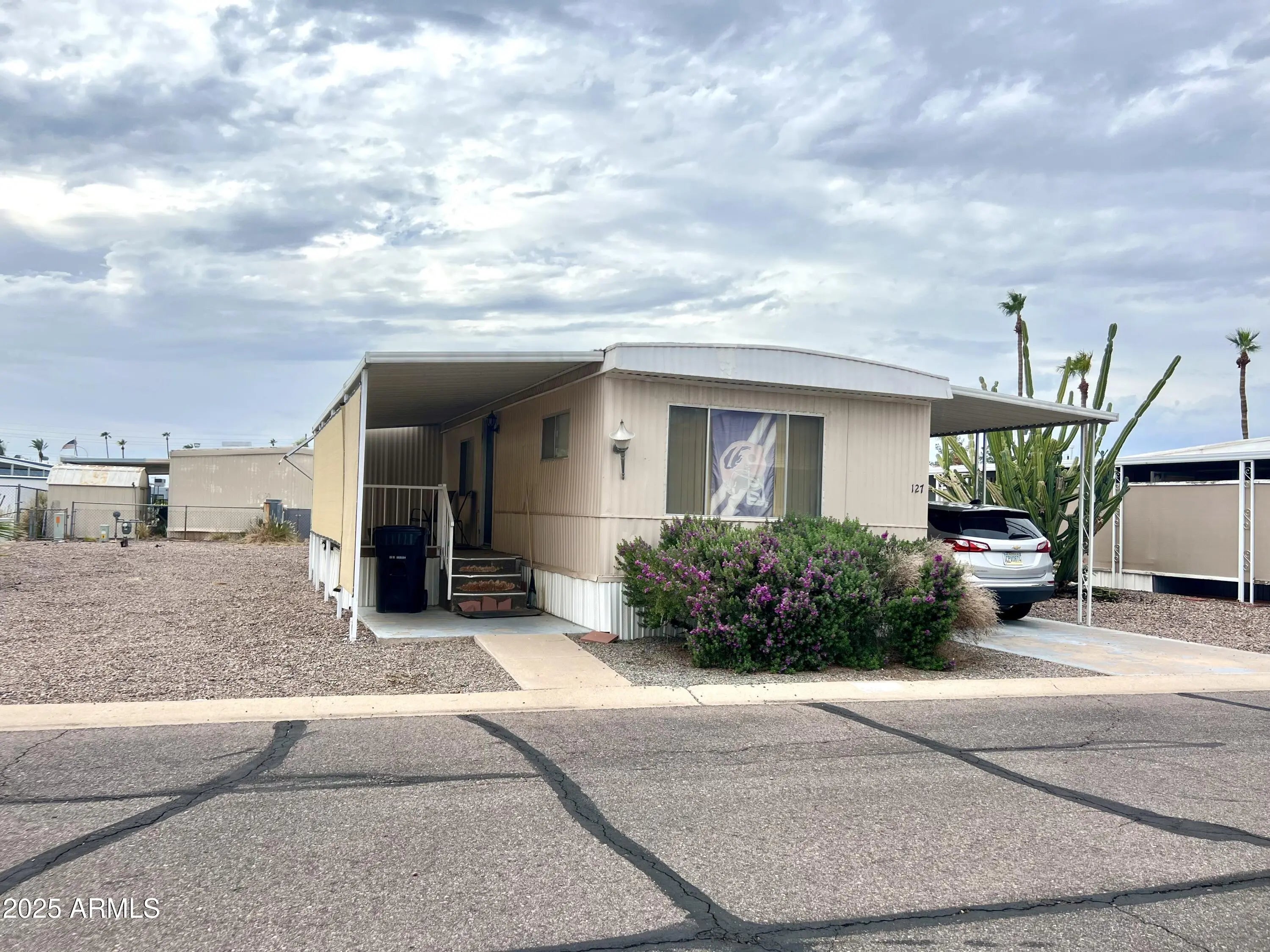 Photo of Listing #6933829