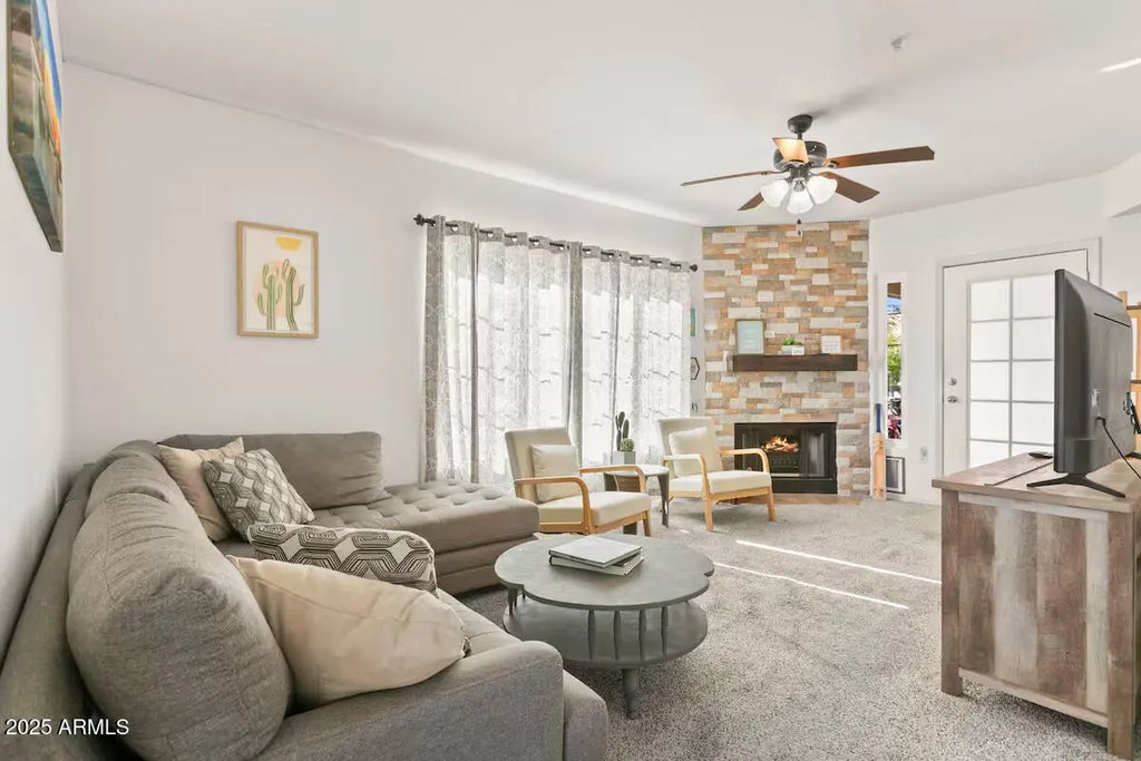 9451 E Becker Lane (unit 2012), Scottsdale