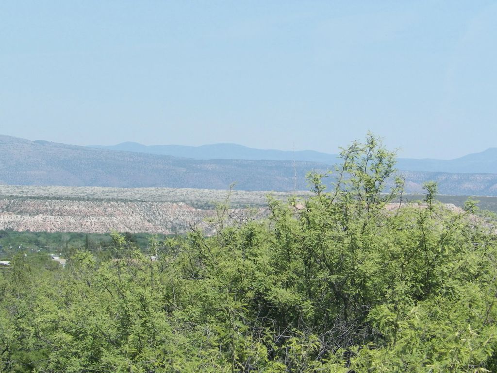 2080 Crossroads Boulevard (unit 129), Clarkdale