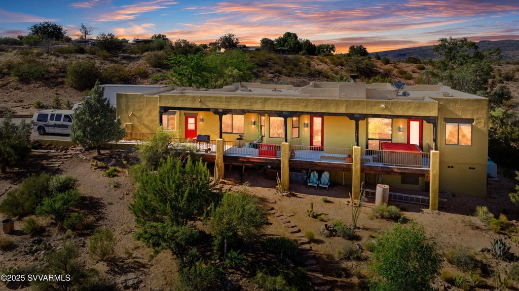 1625 S Desert Holly Trail, Cornville