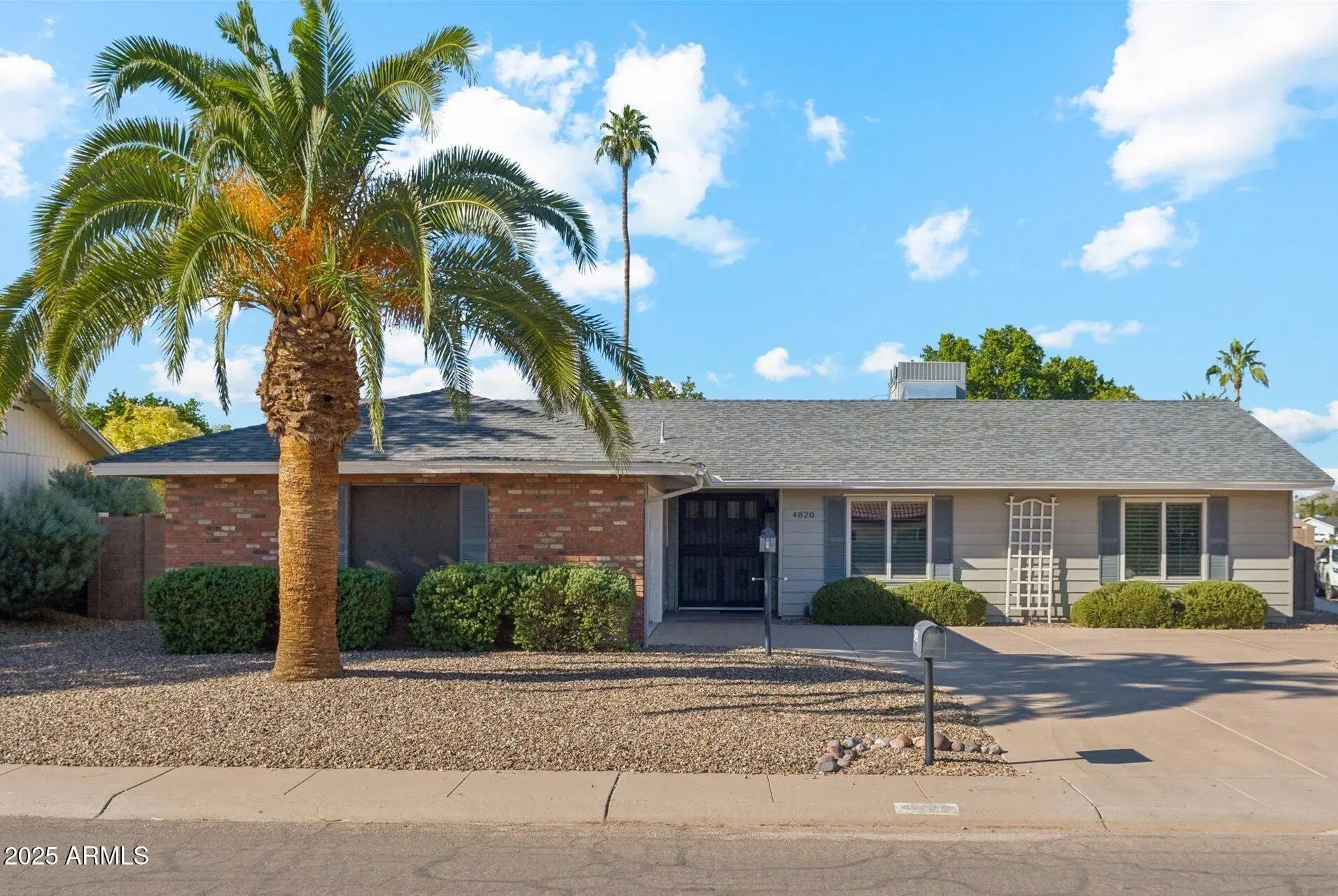 Photo of Listing #6937142