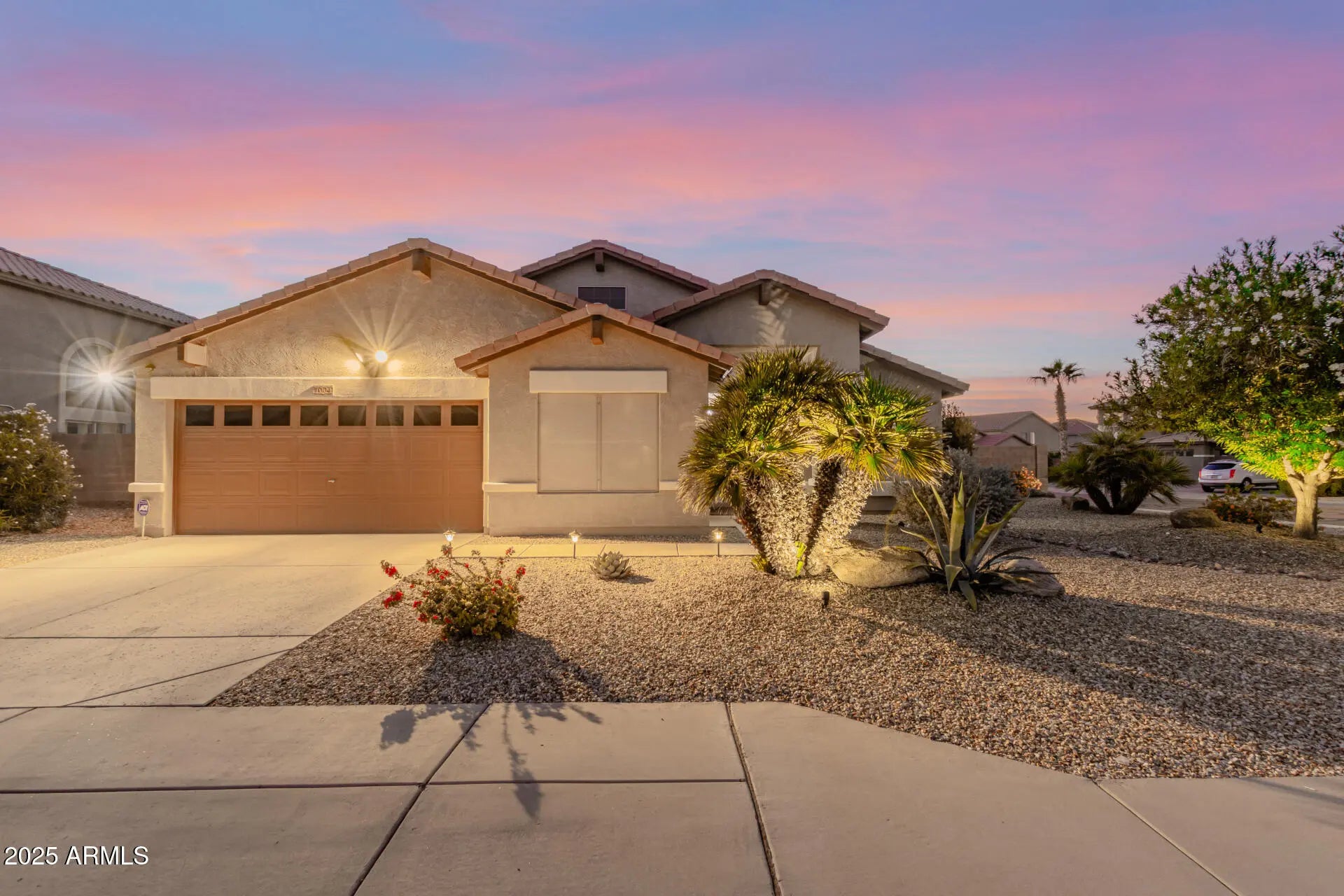 Photo of Listing #6936722