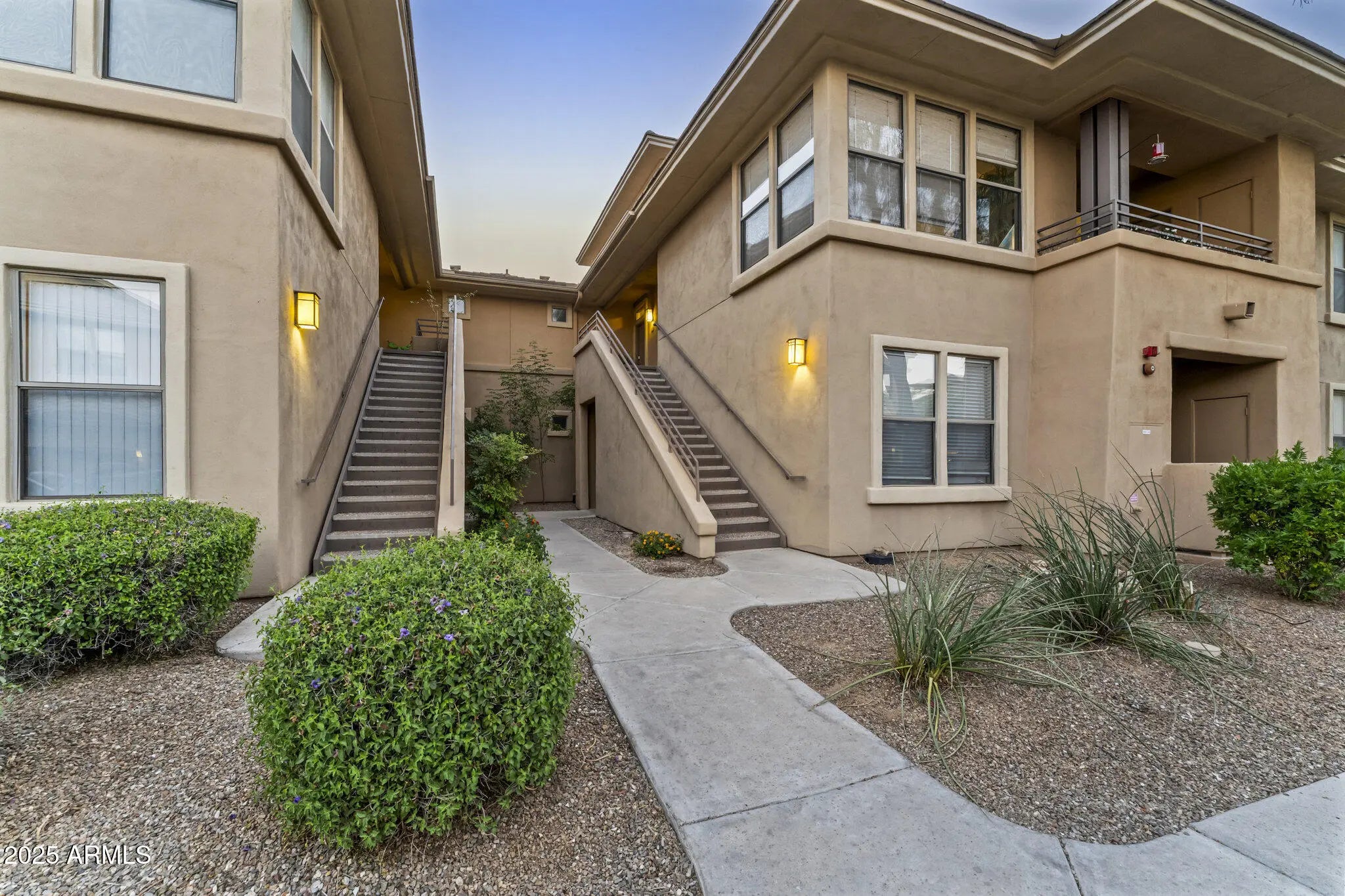 Photo of Listing #6934002