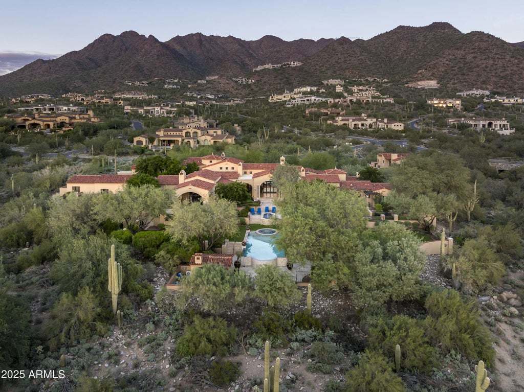 10955 E Feathersong Lane, Scottsdale