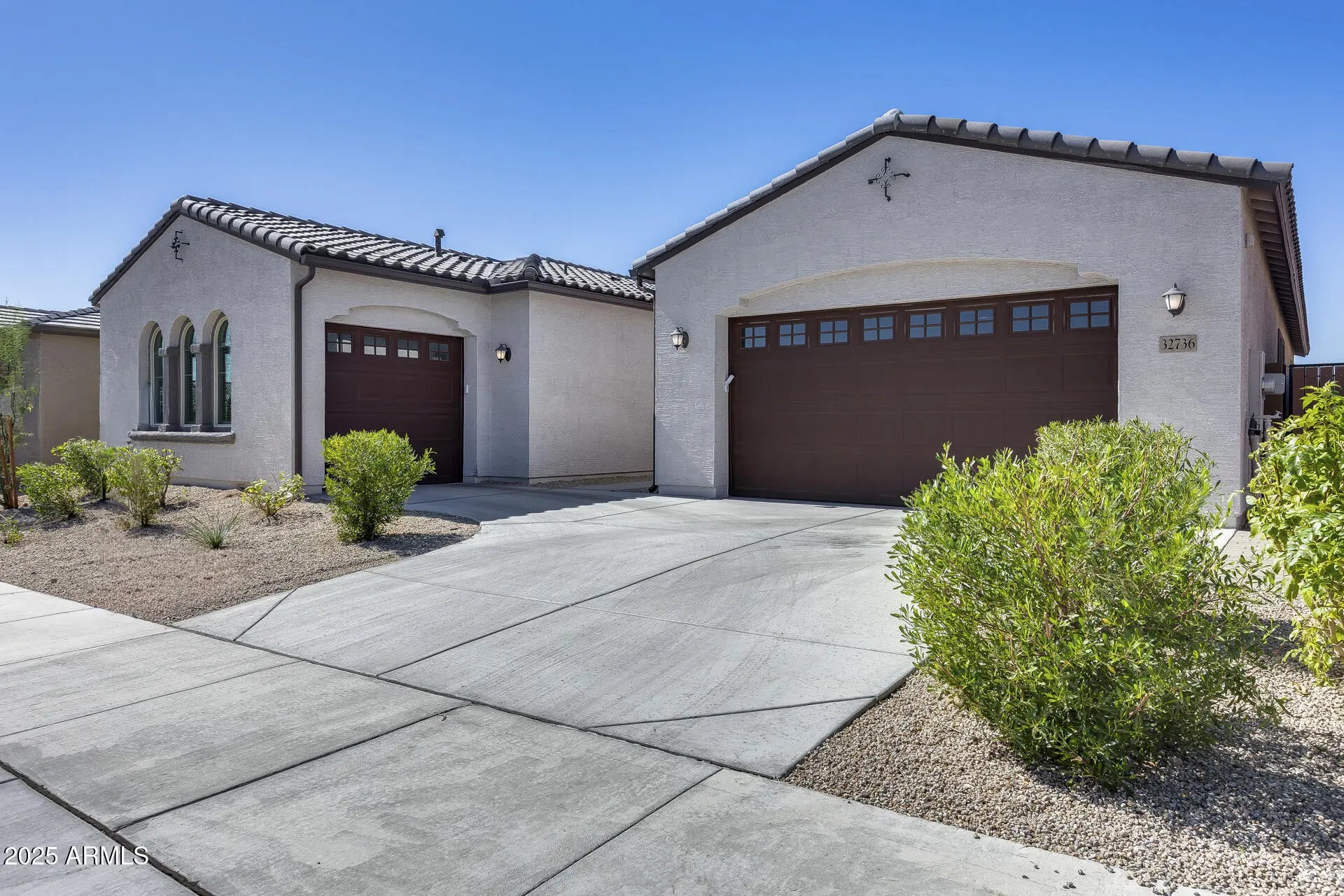 Photo of Listing #6938363