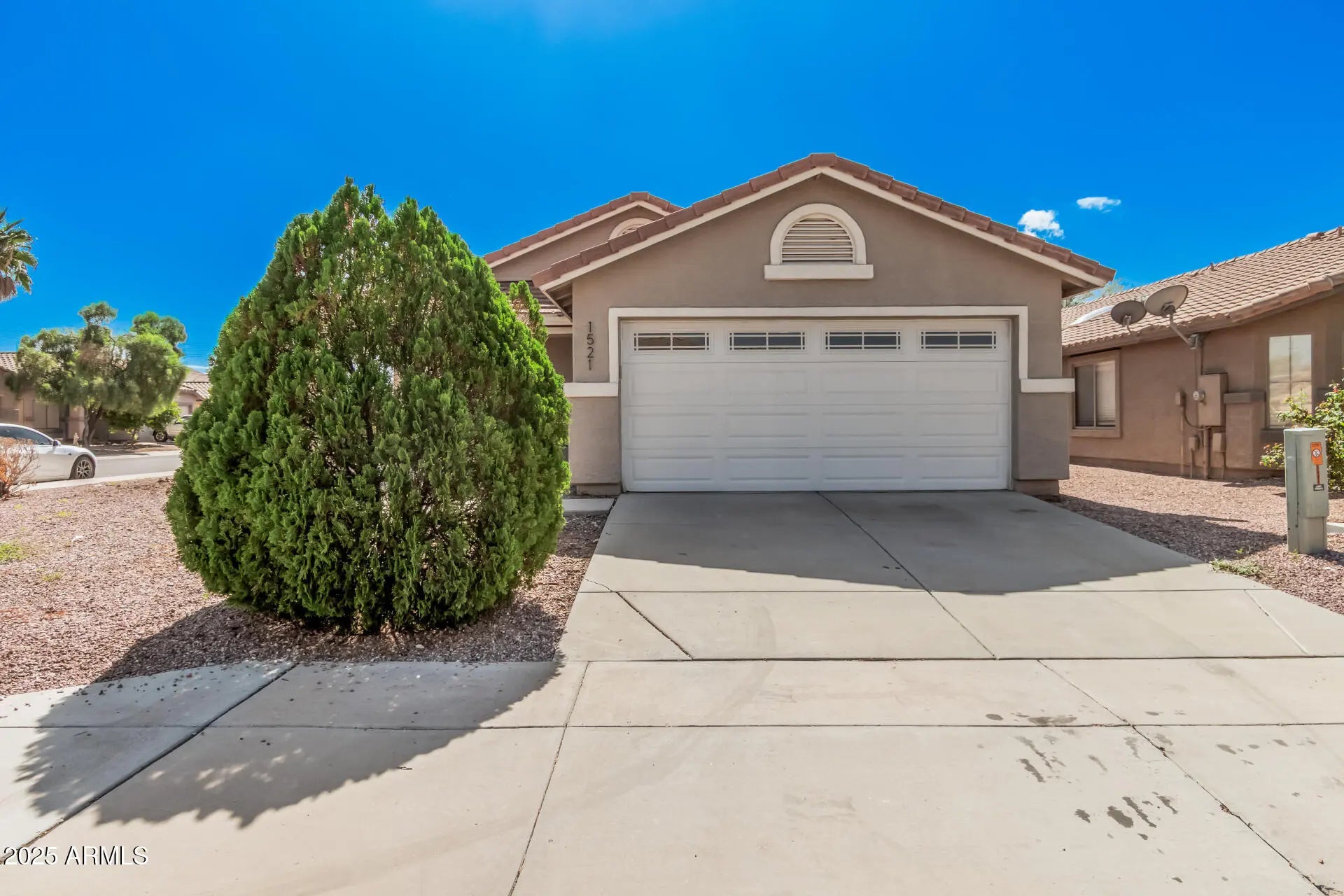 Photo of Listing #6934302