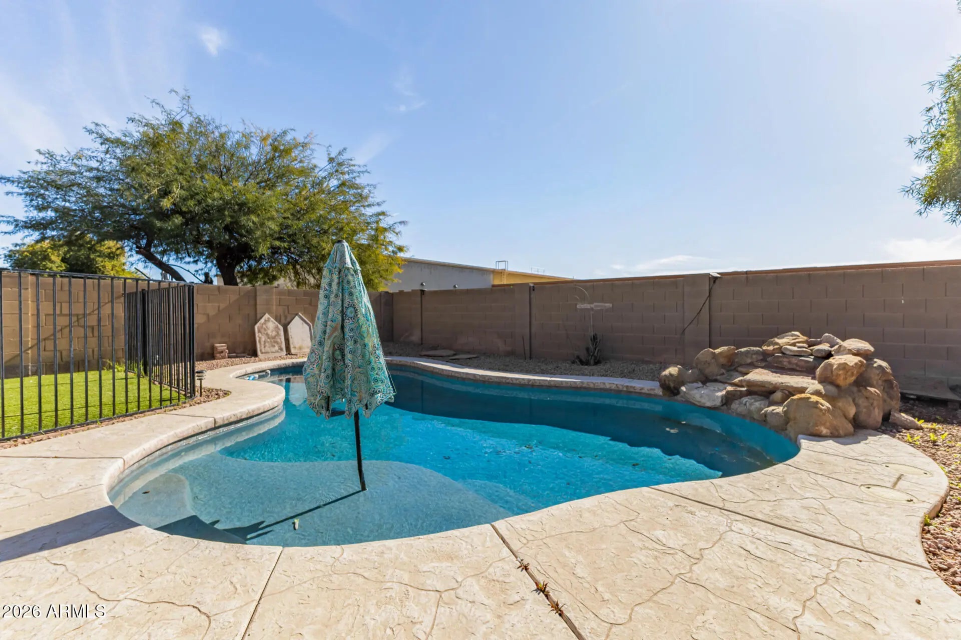 Photo of Listing #6934632