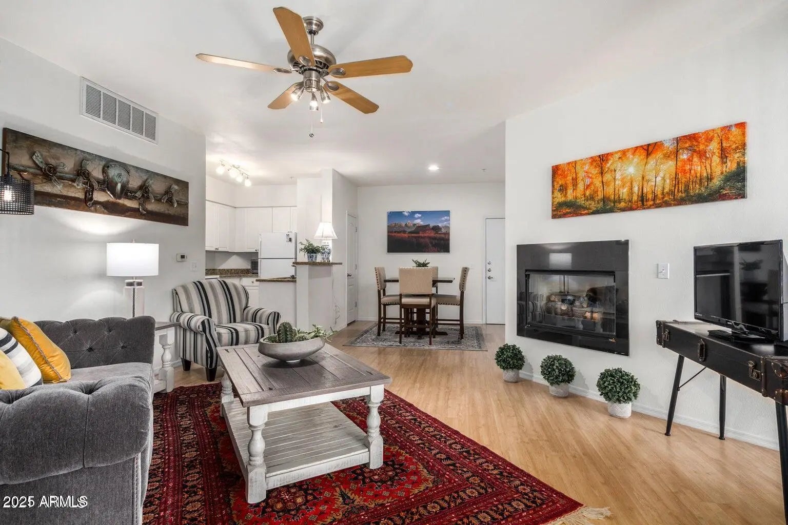 Photo of Listing #6940660