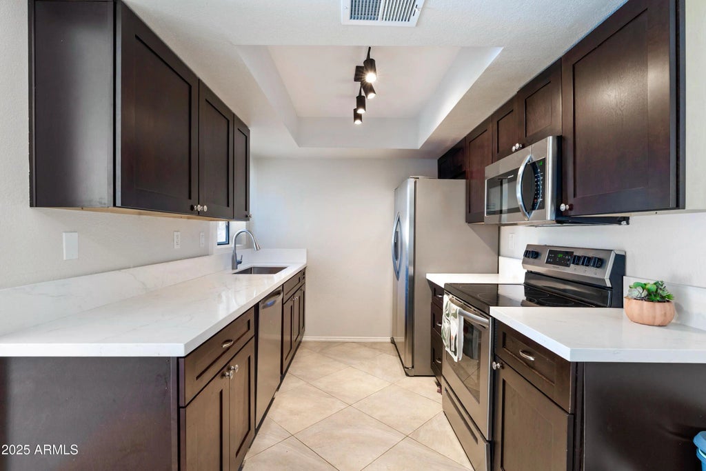 6480 N 82nd Street (unit 1116), Scottsdale