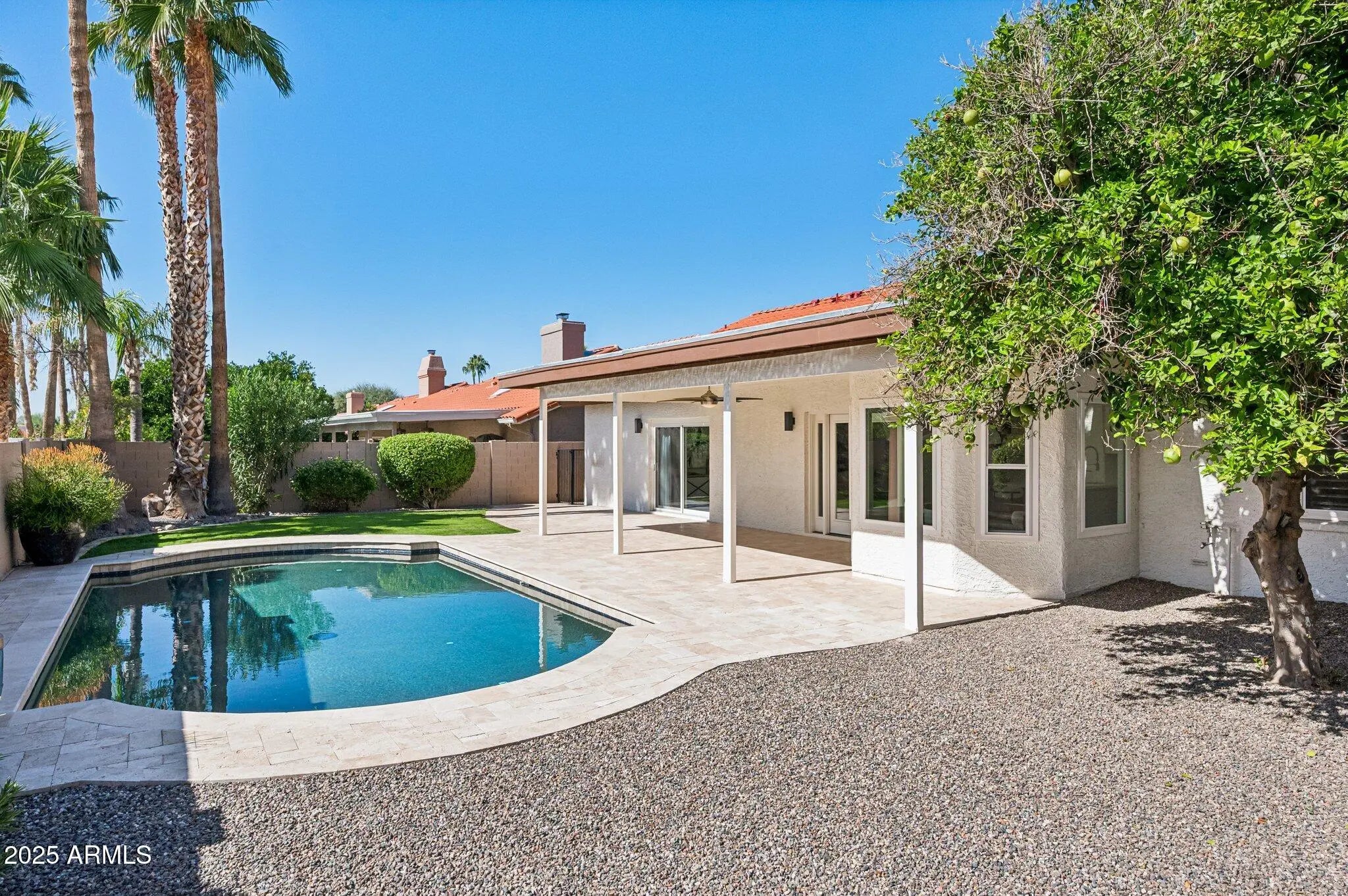 Photo of Listing #6938407