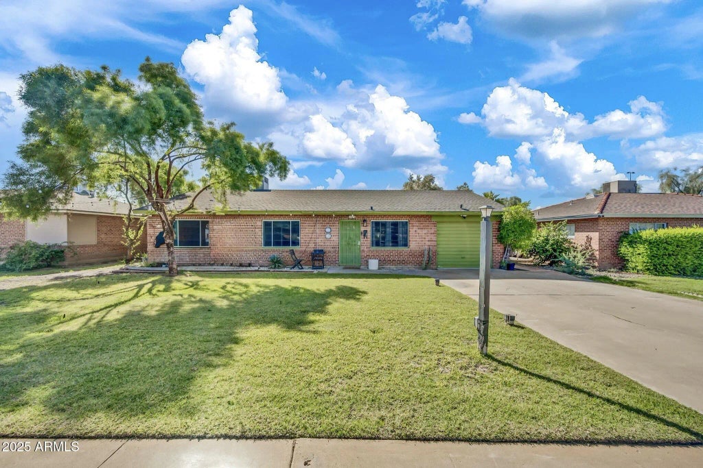 2023 E Hubbell Street, Phoenix