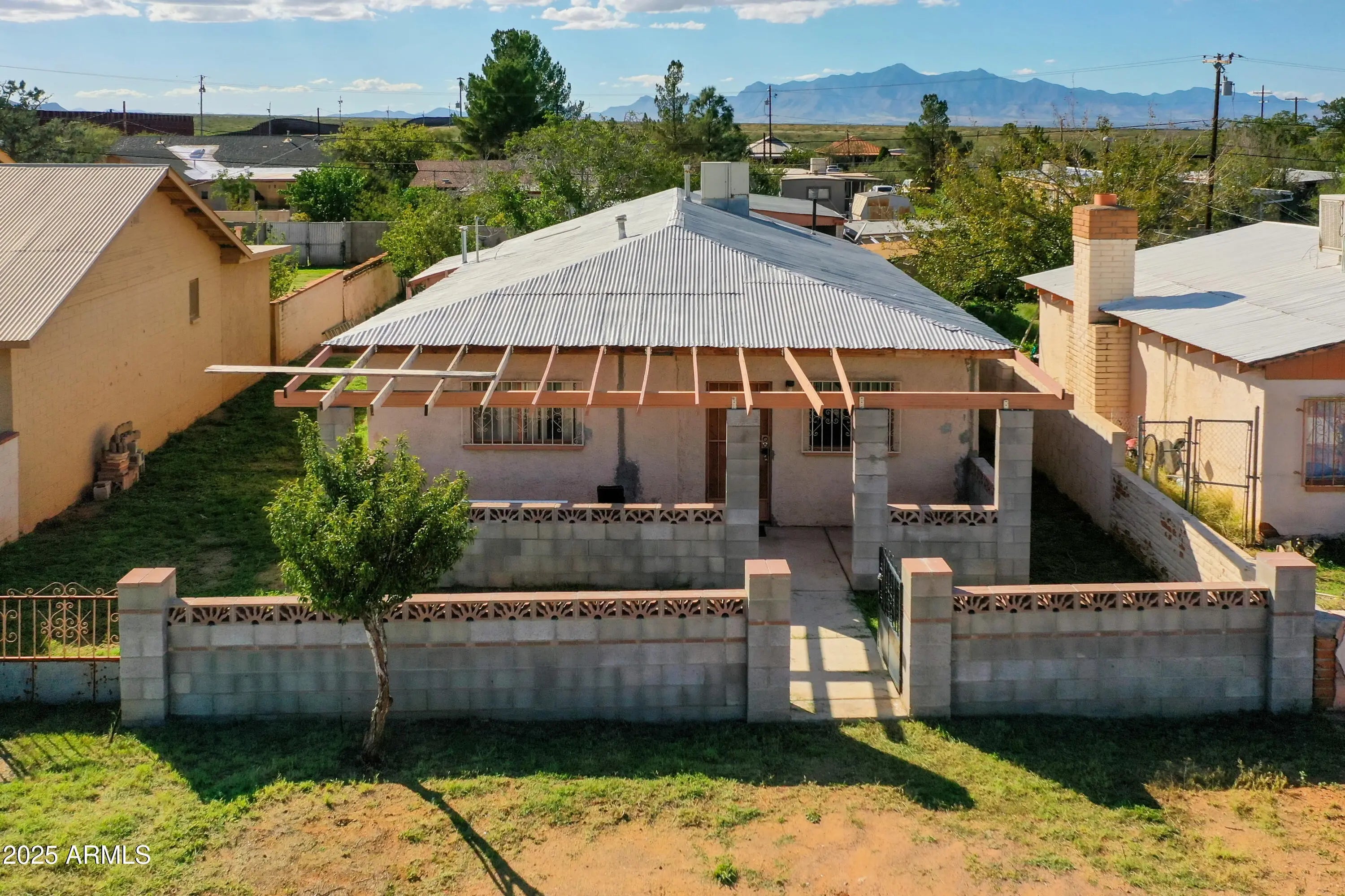 Photo of Listing #6934805