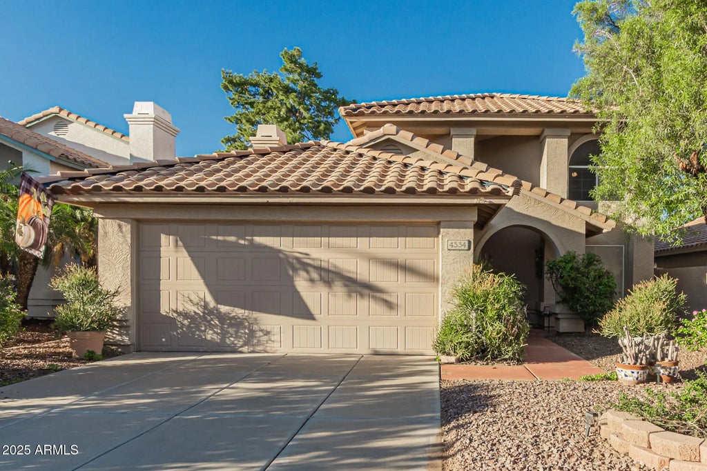 4334 E Chuckwalla Canyon, Phoenix