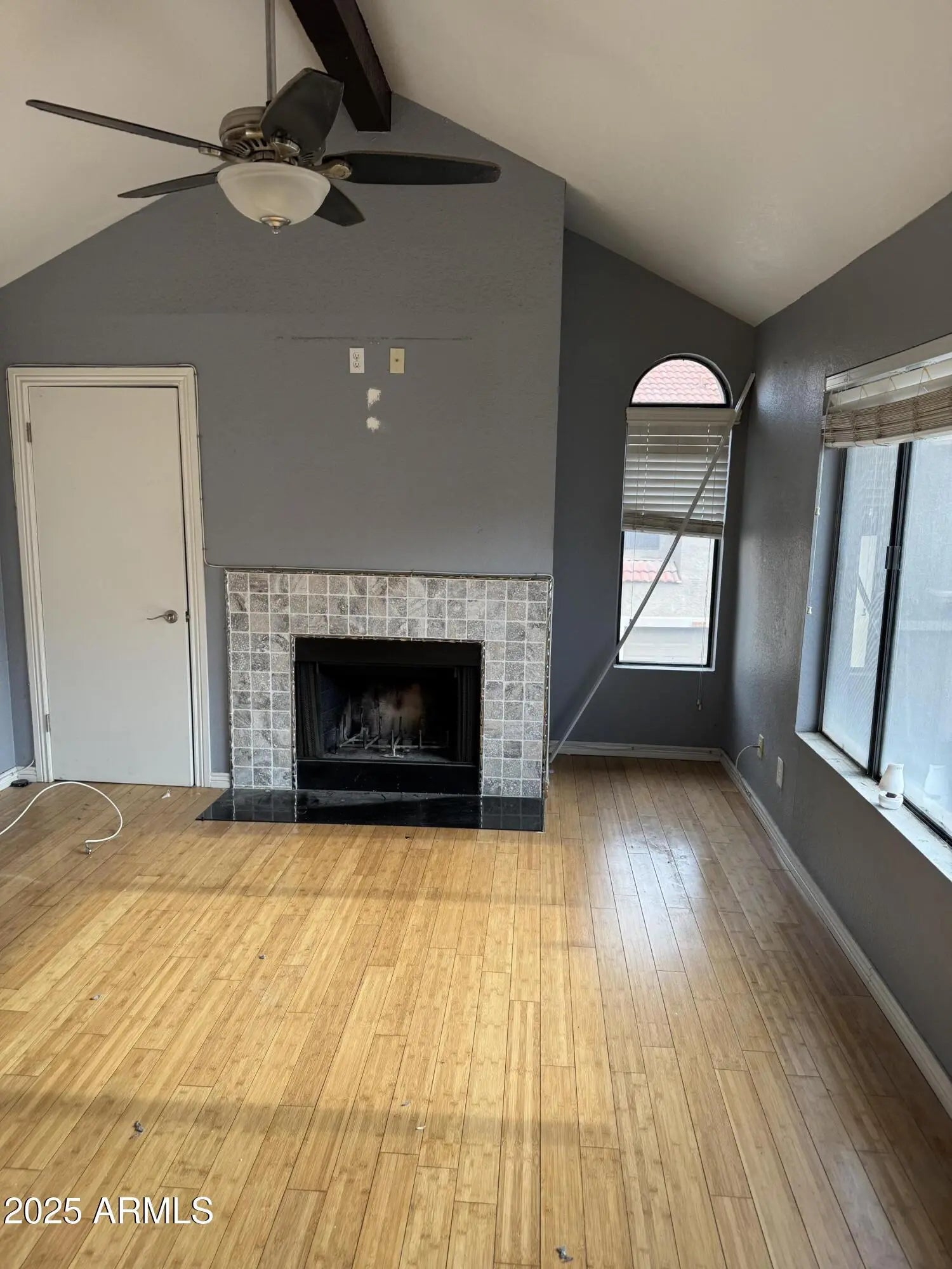 Photo of Listing #6934867